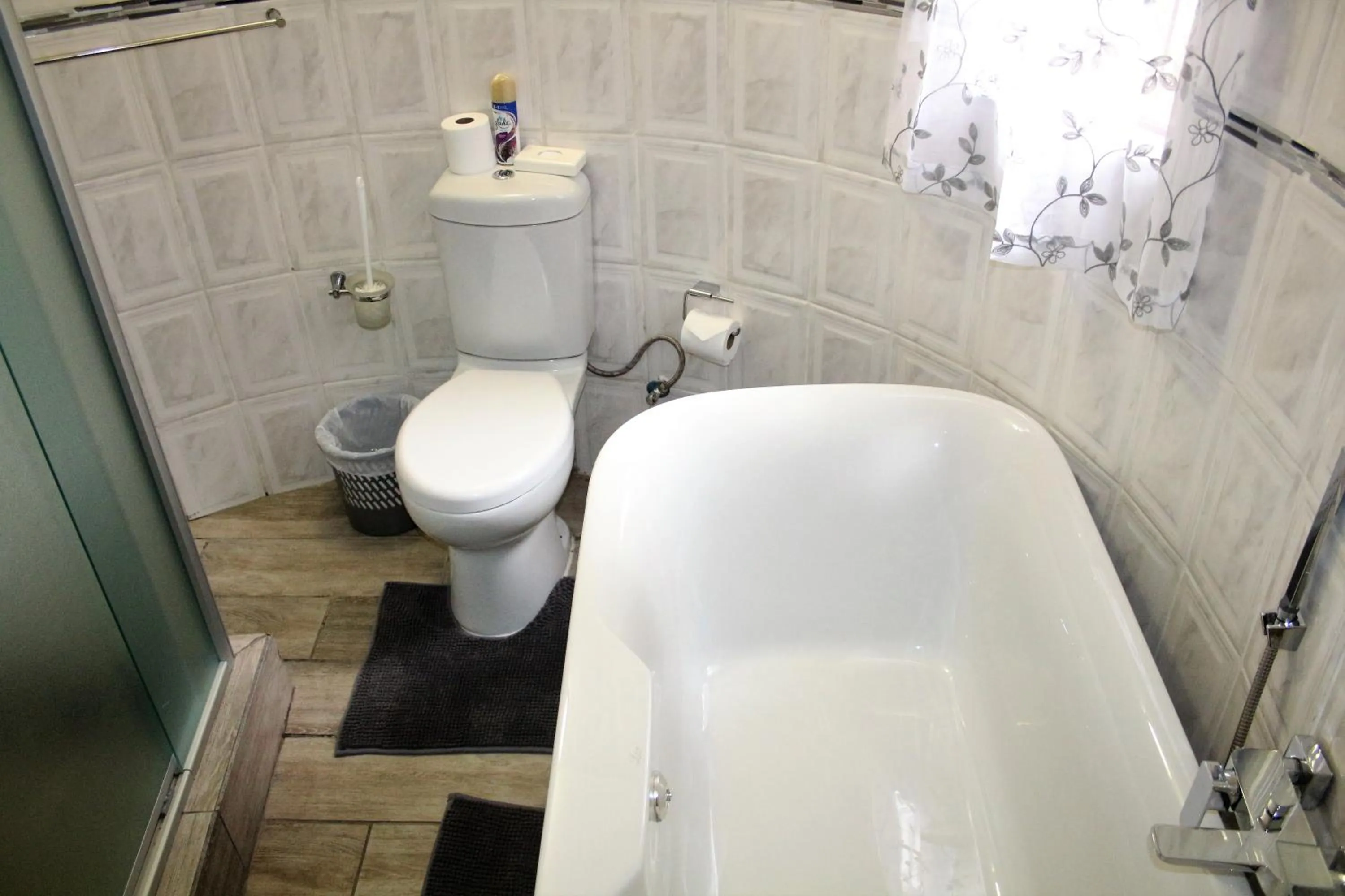 Bathroom in Belle Vue Guesthouse