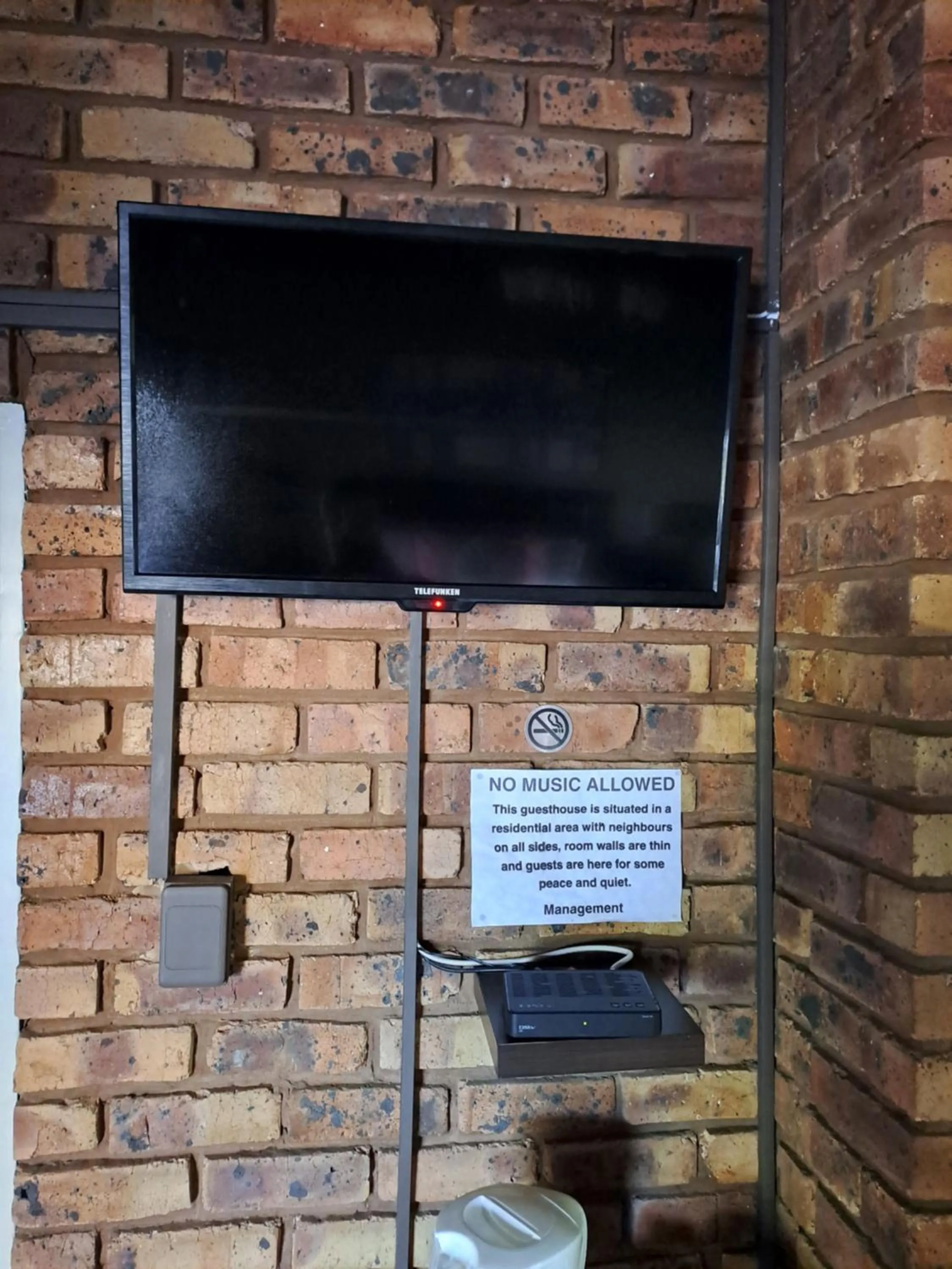 TV and multimedia in Belle Vue Guesthouse