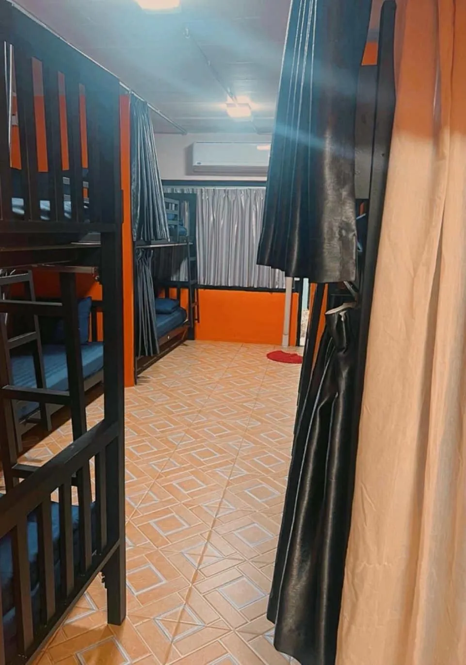 Bed in Voyagers Hostel