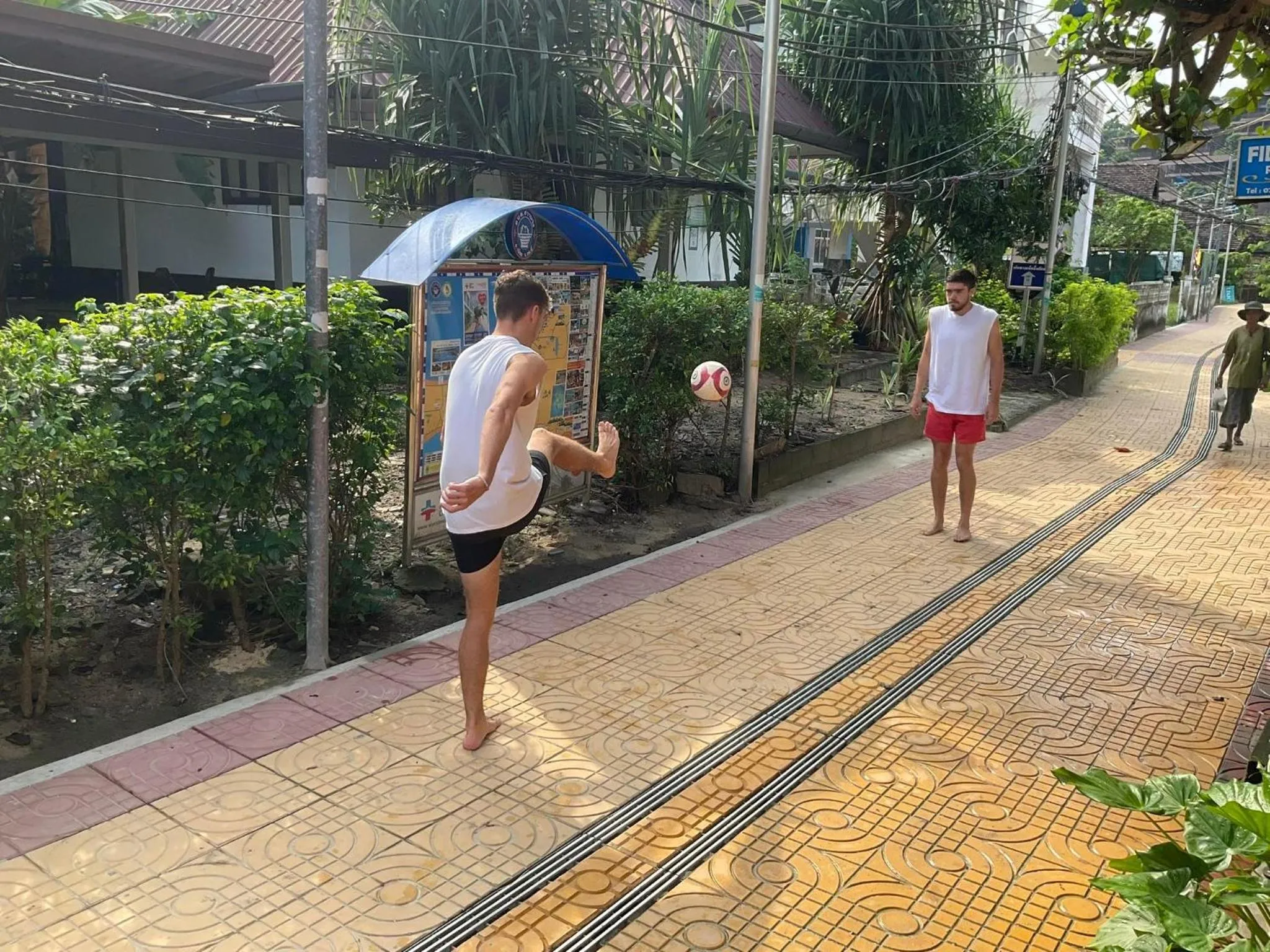 Day in Voyagers Hostel