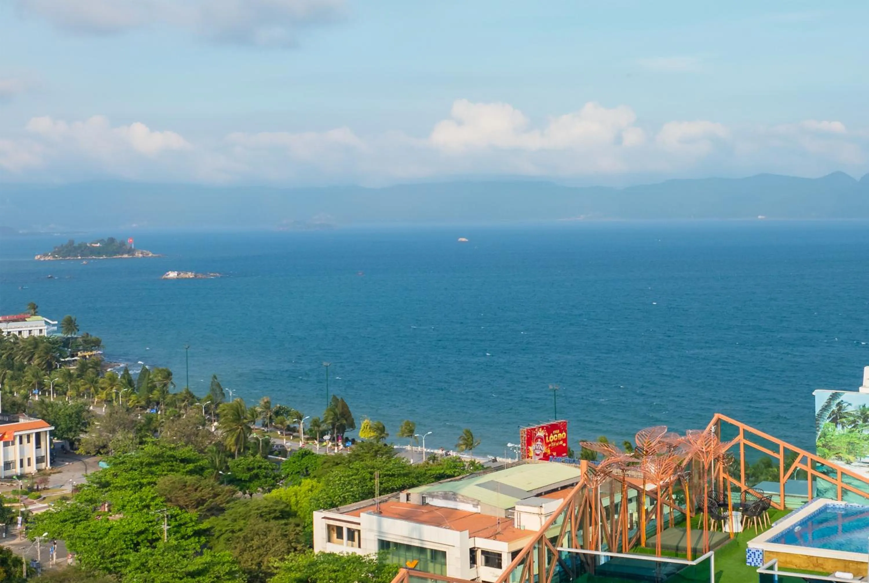 Nearby landmark in TND Hotel