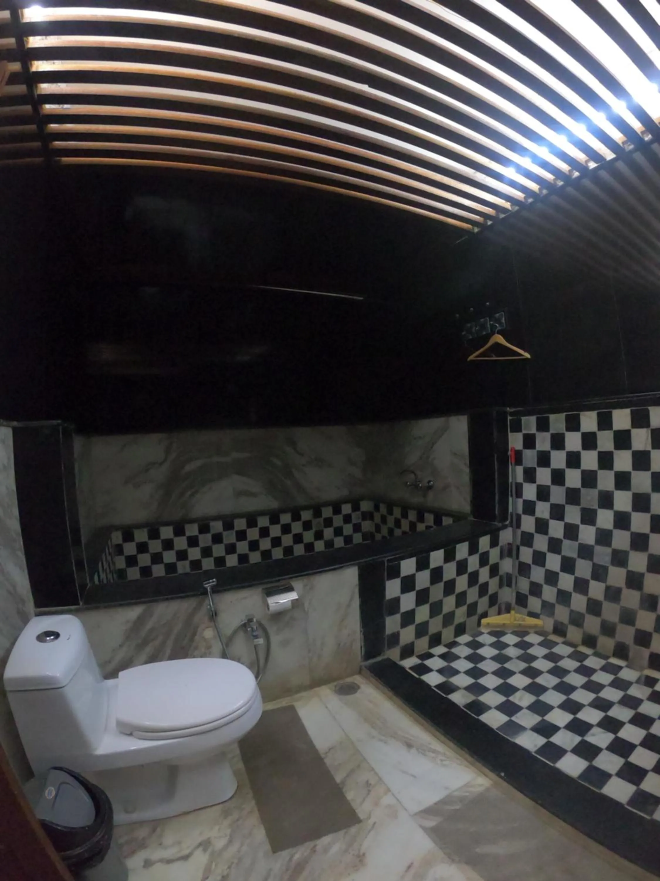 Bathroom in Moustache Jaisalmer