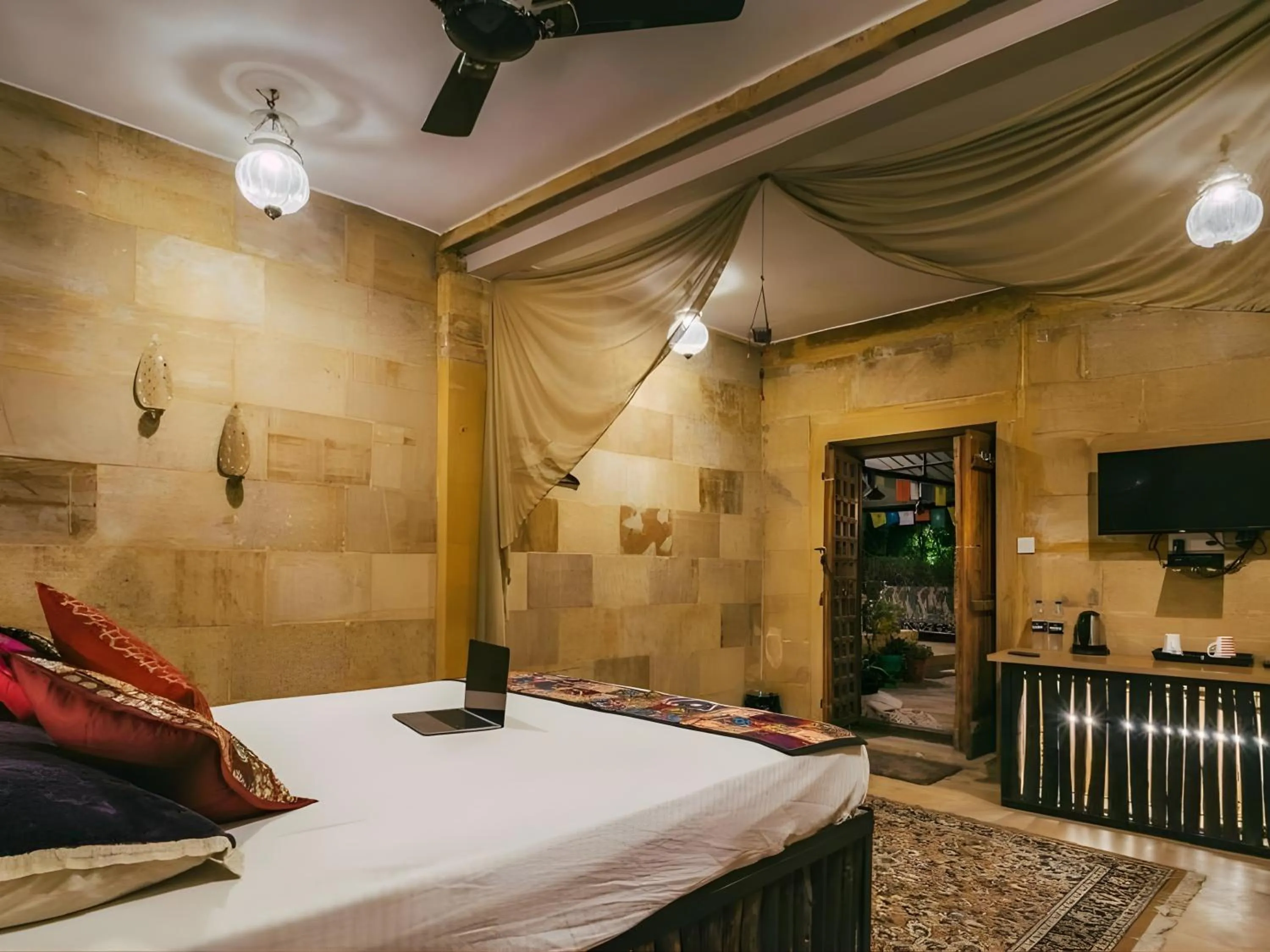 Bed in Moustache Jaisalmer