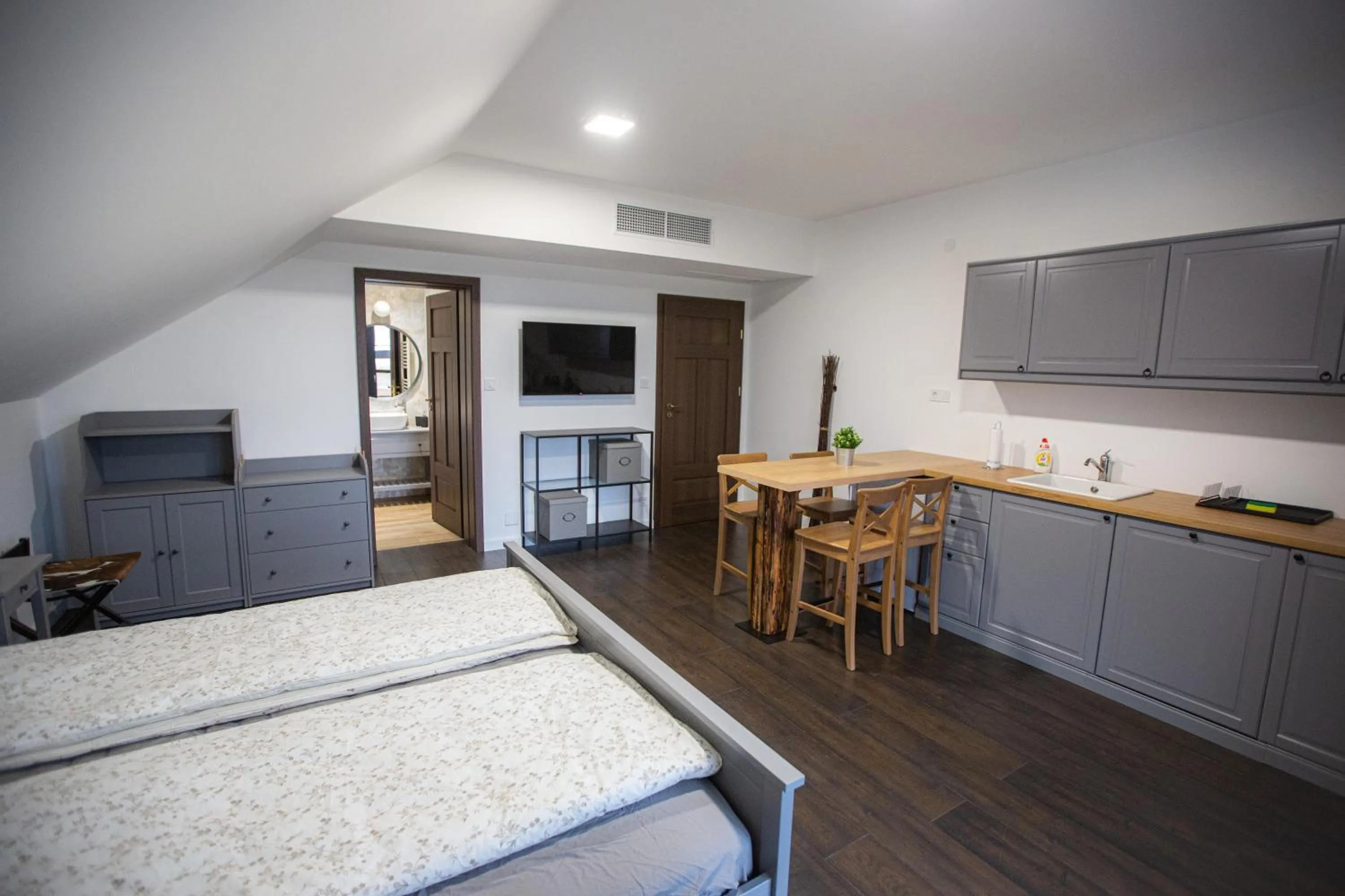 Superior Studio - single occupancy in Leveleki Vendégház - Egeres Tanya