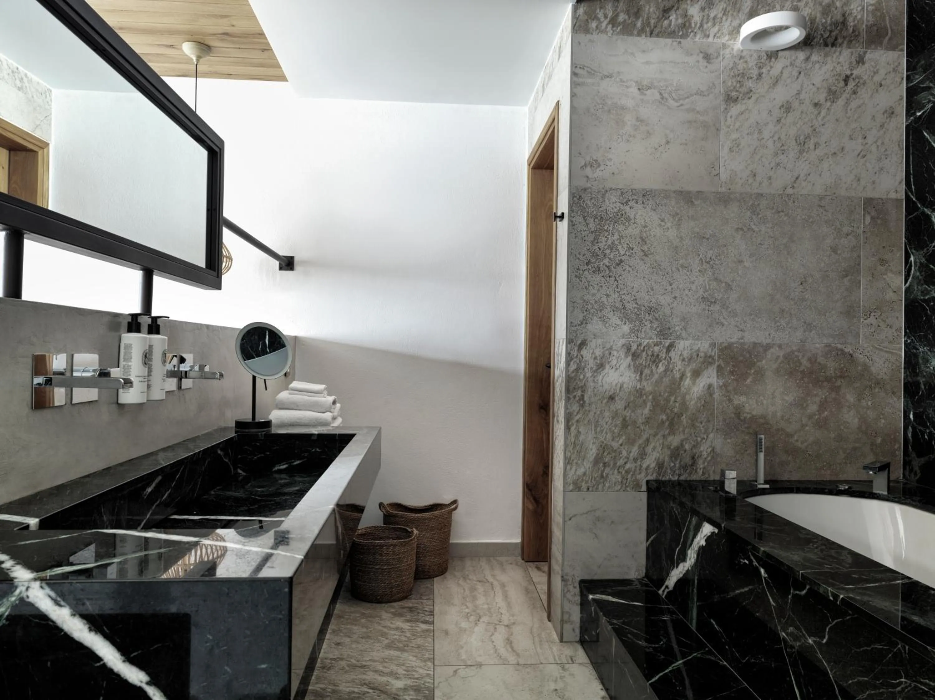 Stella Island Luxury Resort & Spa (Adults Only)