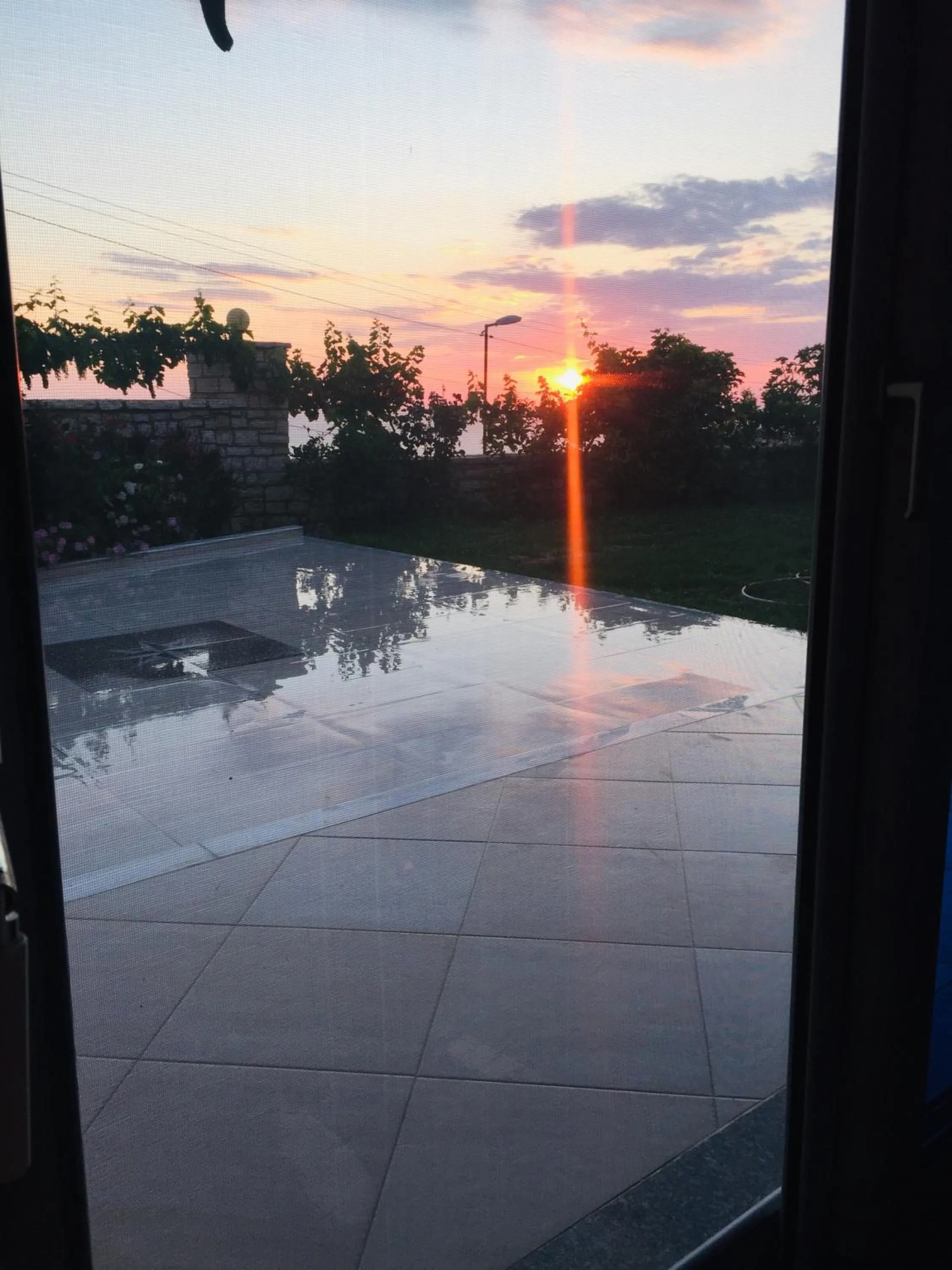 Sunset House