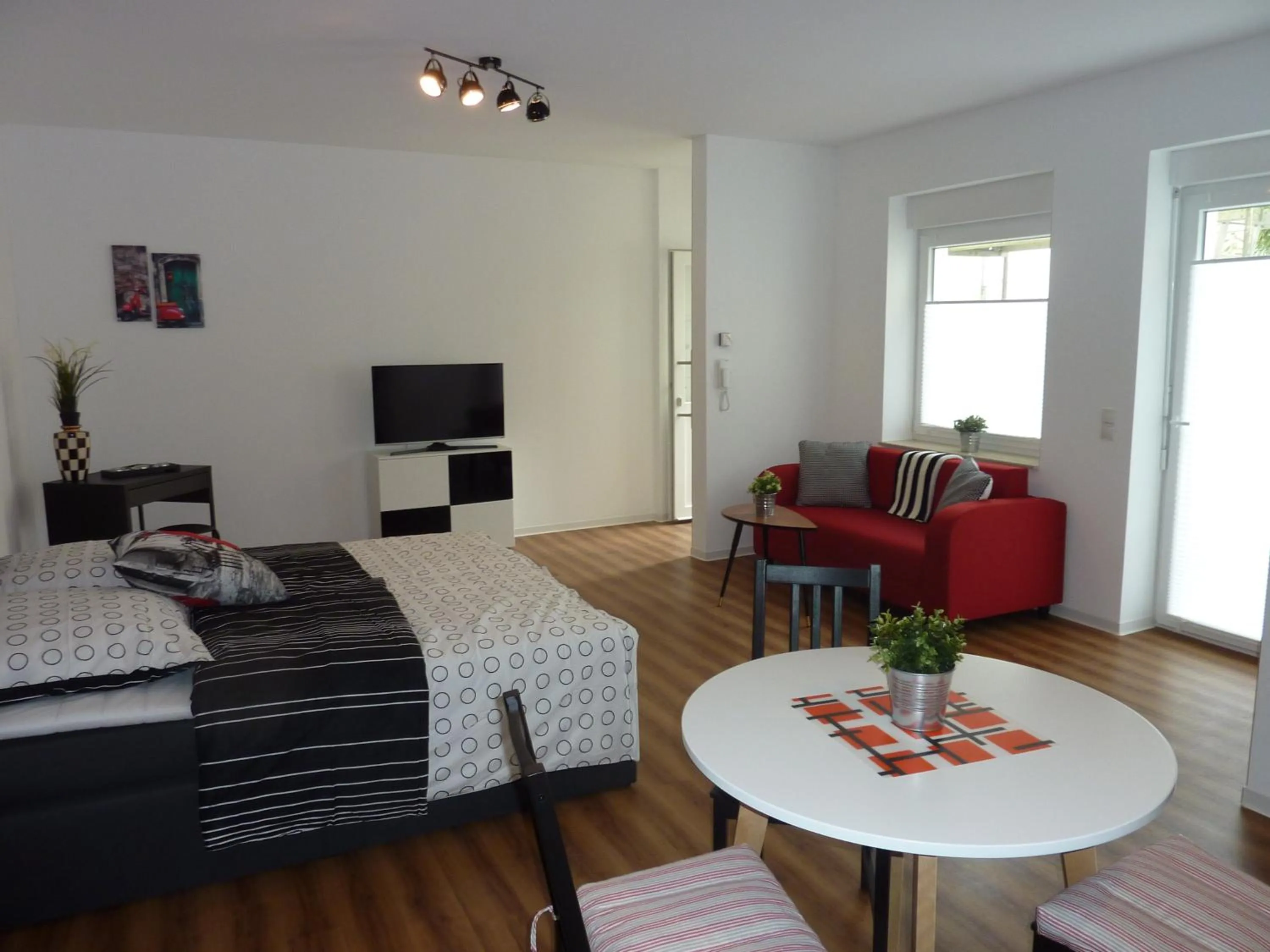 Photo of the whole room, Bed in City Apartment Jena