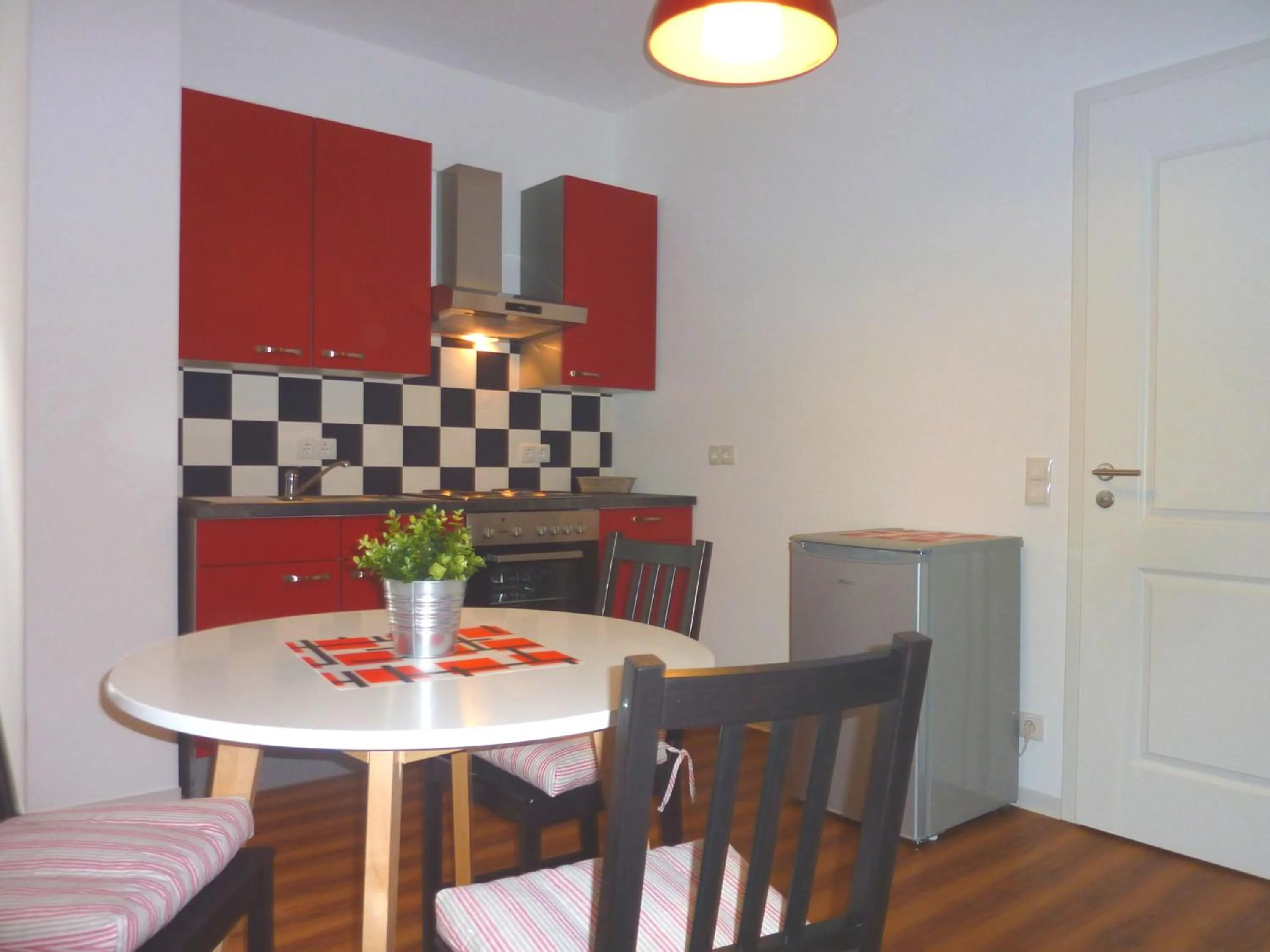Kitchen or kitchenette in City Apartment Jena