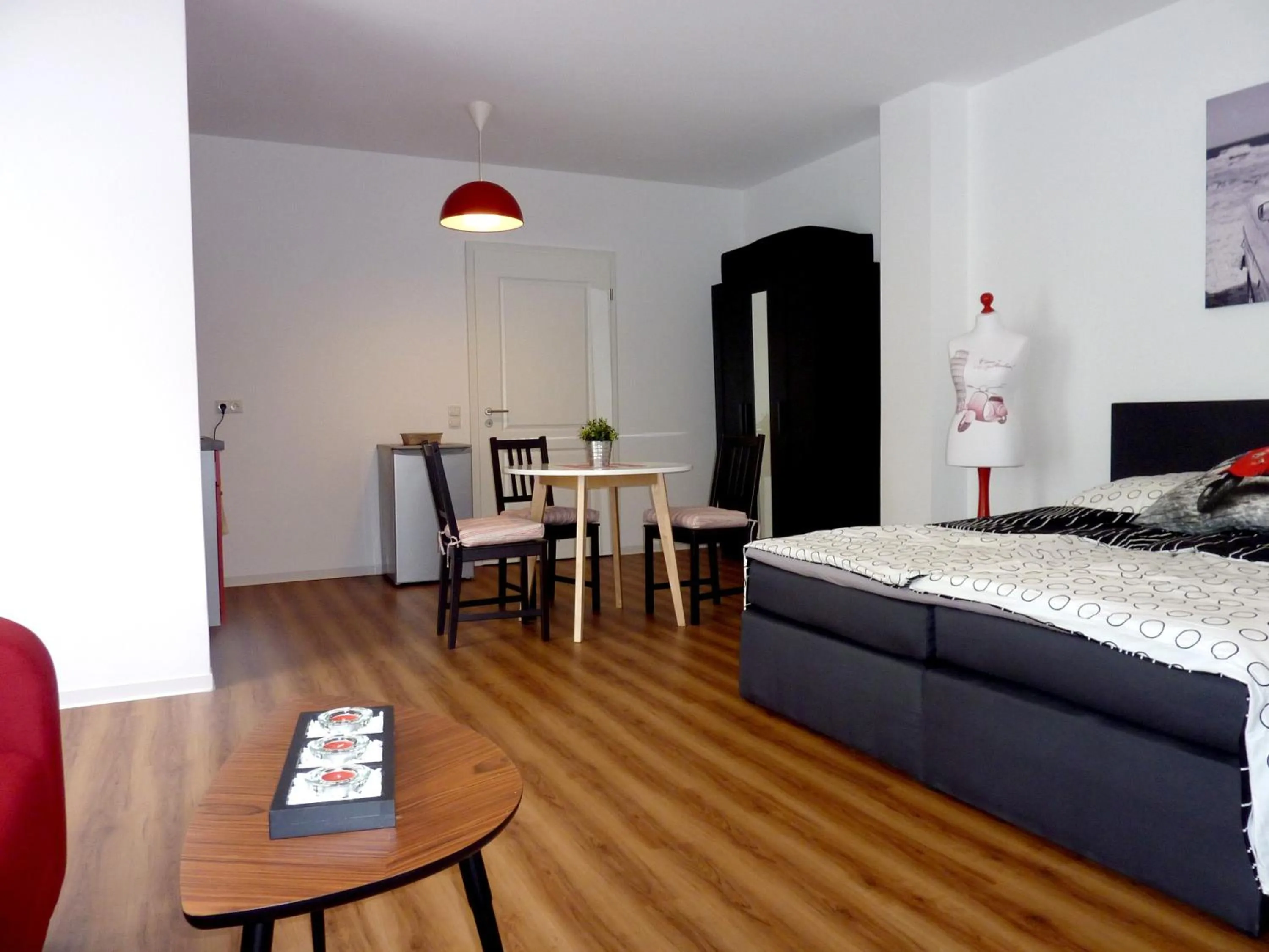 Photo of the whole room, Bed in City Apartment Jena