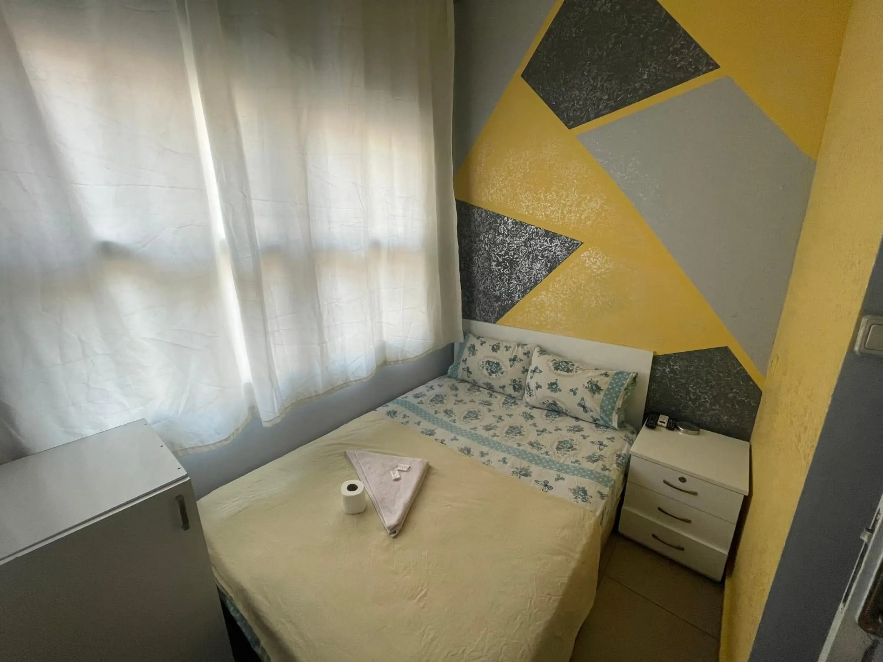 Double or Twin Room with Private Bathroom - single occupancy in Ersoy Efe Pansiyon Double or Twin Room with Private Bathroom - single occupancy in Ersoy Efe Pansiyon
