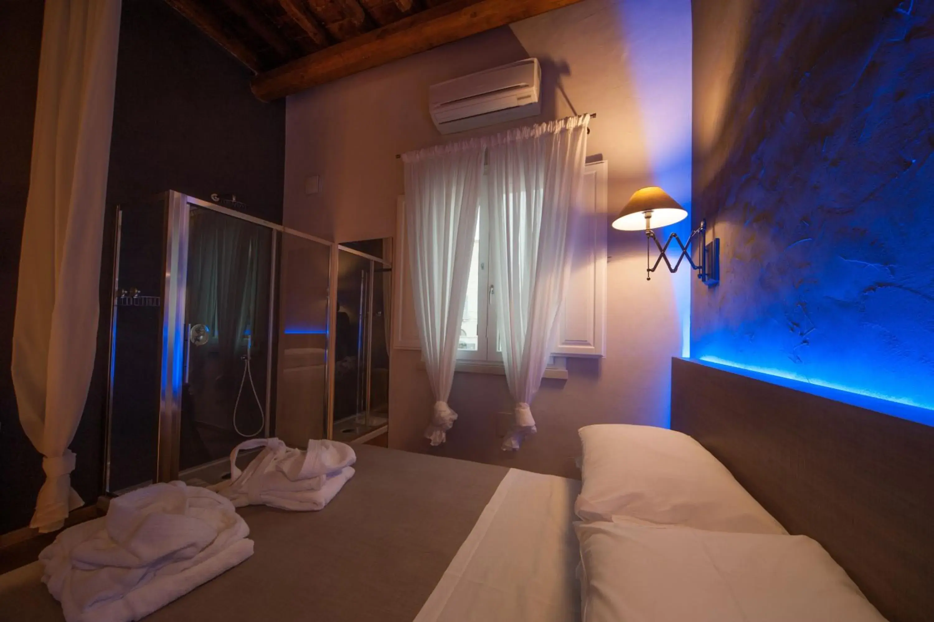 Standard Double Room - single occupancy in Dimora Corteinfiore Standard Double Room - single occupancy in Dimora Corteinfiore