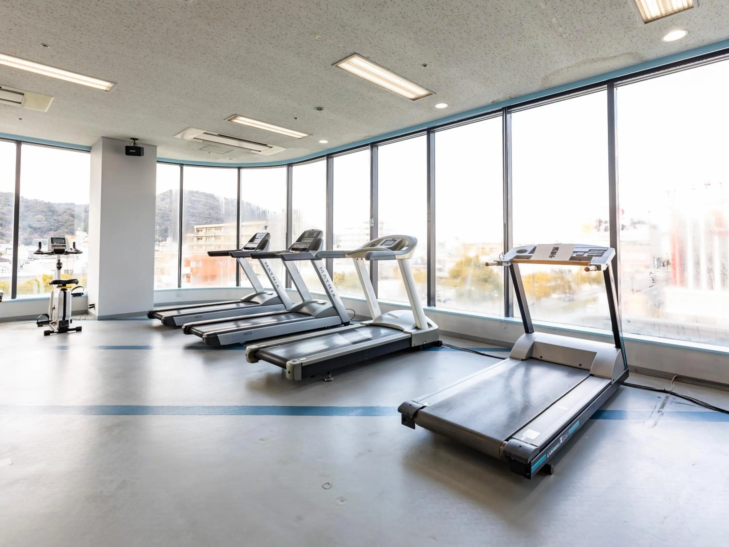 Fitness centre/facilities in Century Plaza Hotel