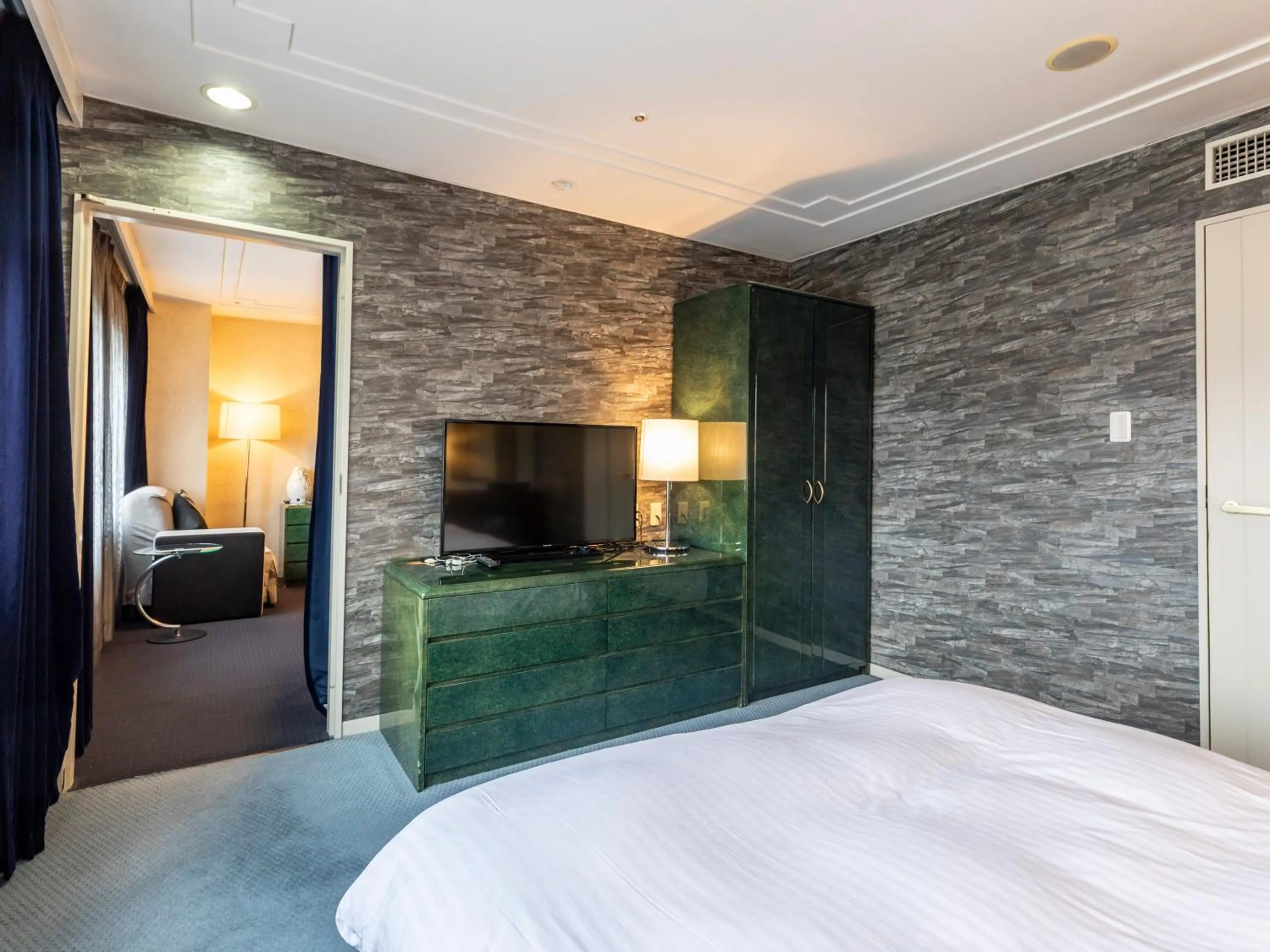 Bed in Century Plaza Hotel