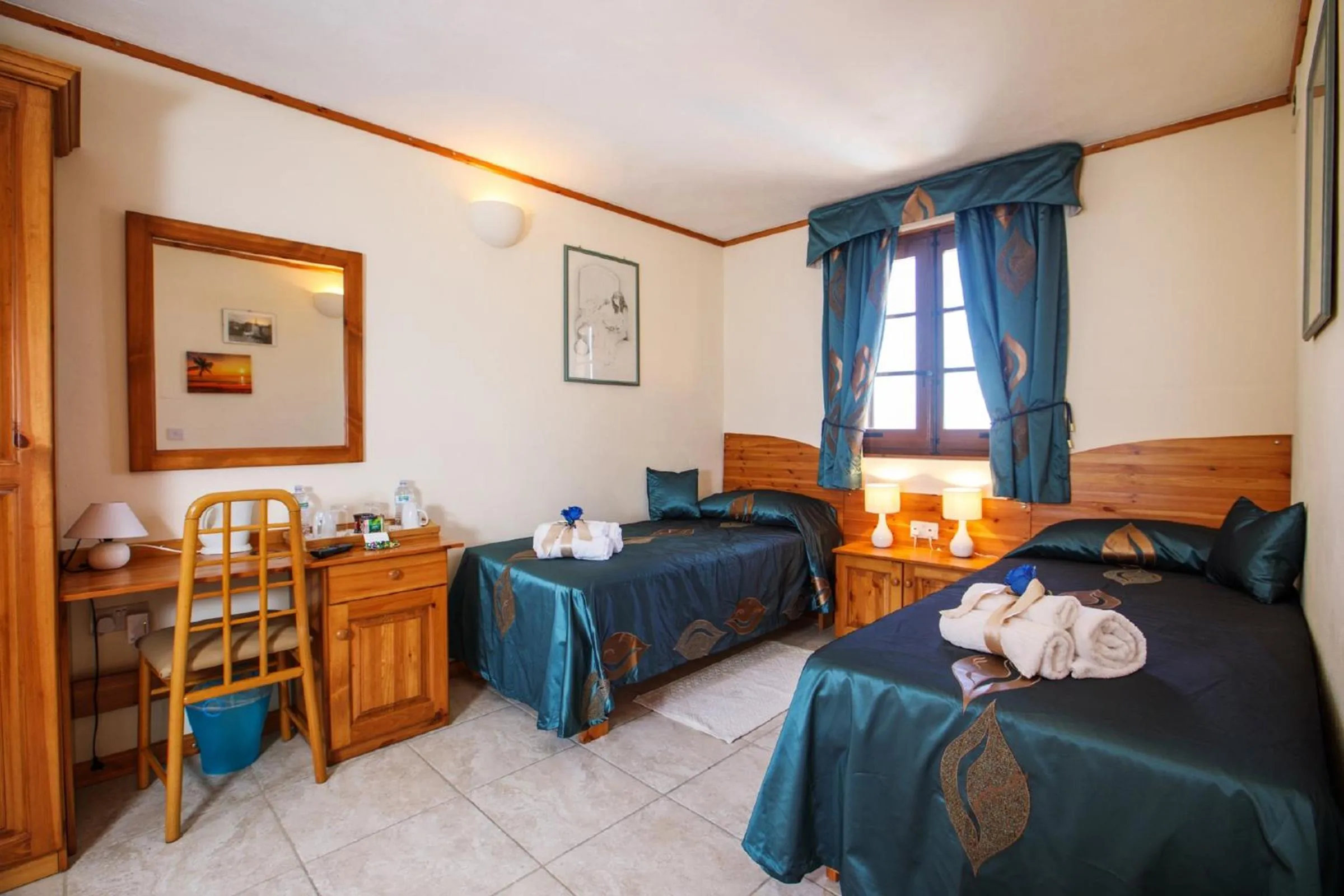 Photo of the whole room in L'Ghorfa