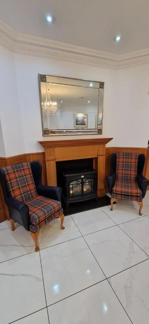 Lobby or reception in Loch Long Hotel