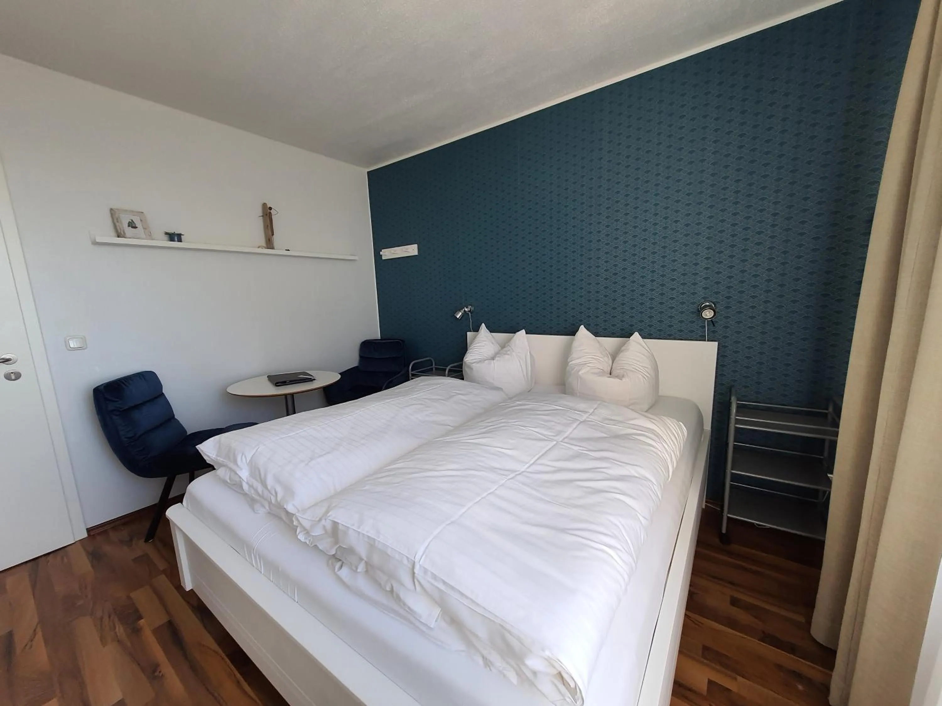 Photo of the whole room, Bed in Haus Achtern Diek in erster Reihe am Meer