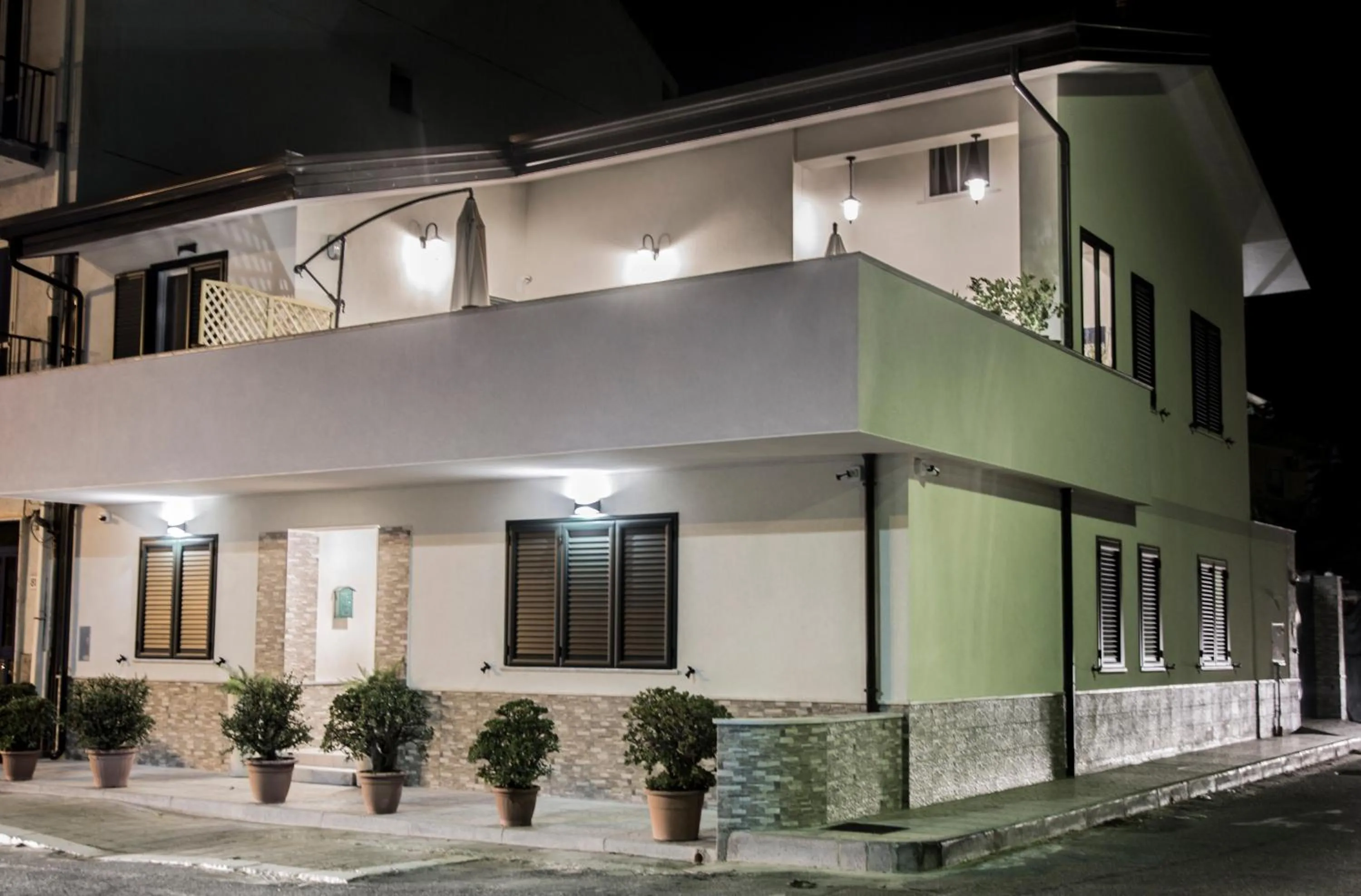 Facade/entrance in B&B A due Passi dal Mare