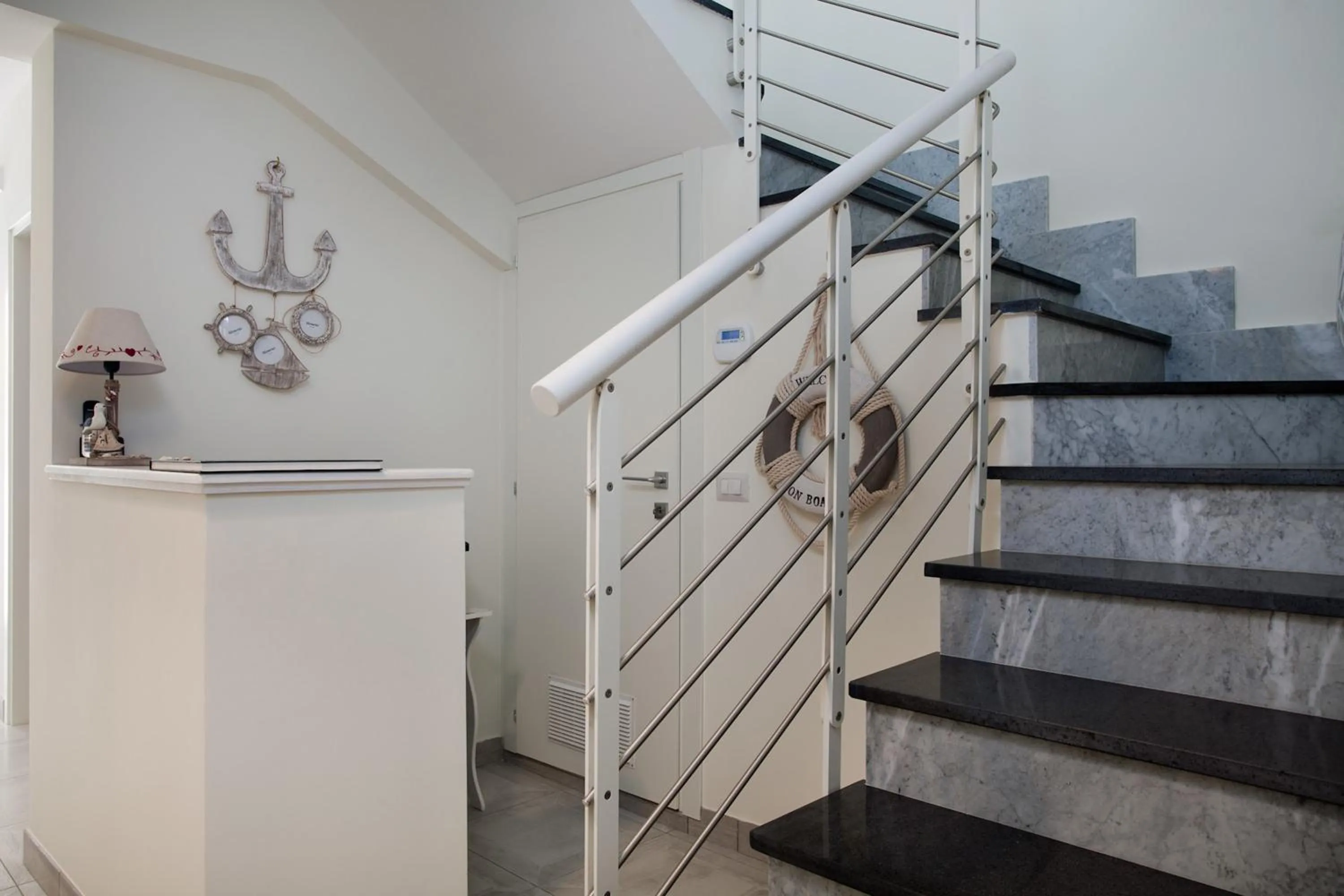 Lobby or reception in B&B A due Passi dal Mare