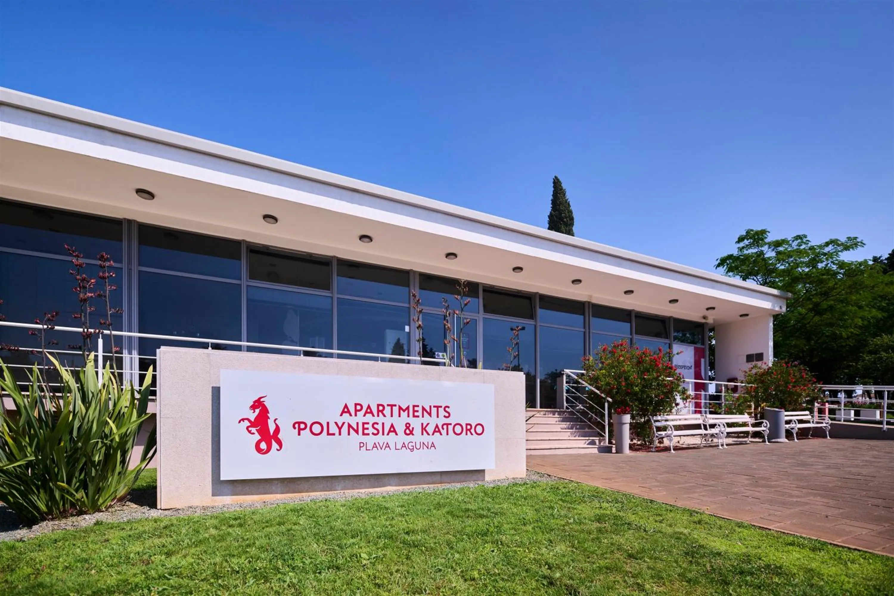 Property building in Apartments Polynesia Plava Laguna