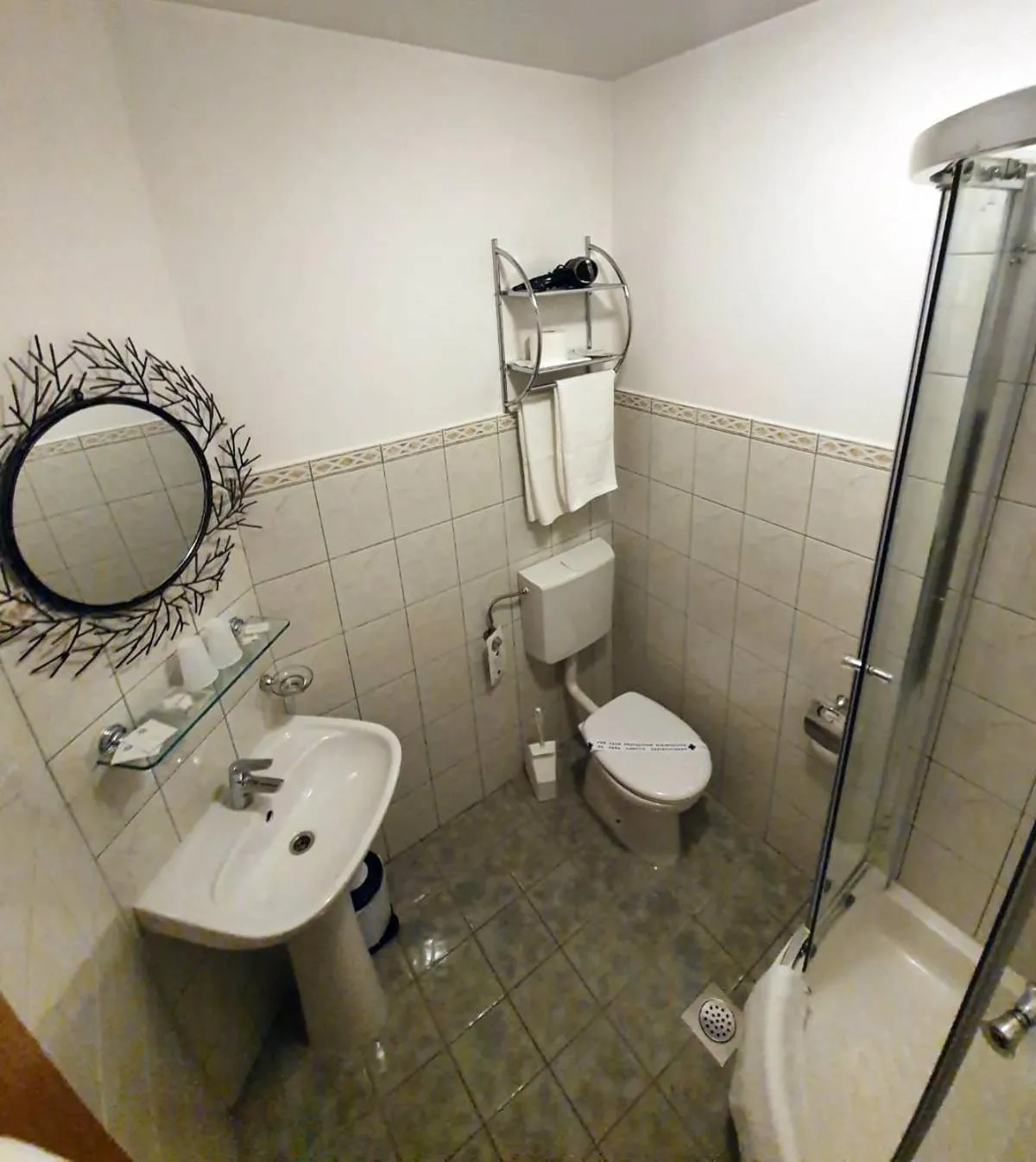 Bathroom in Pink Inn