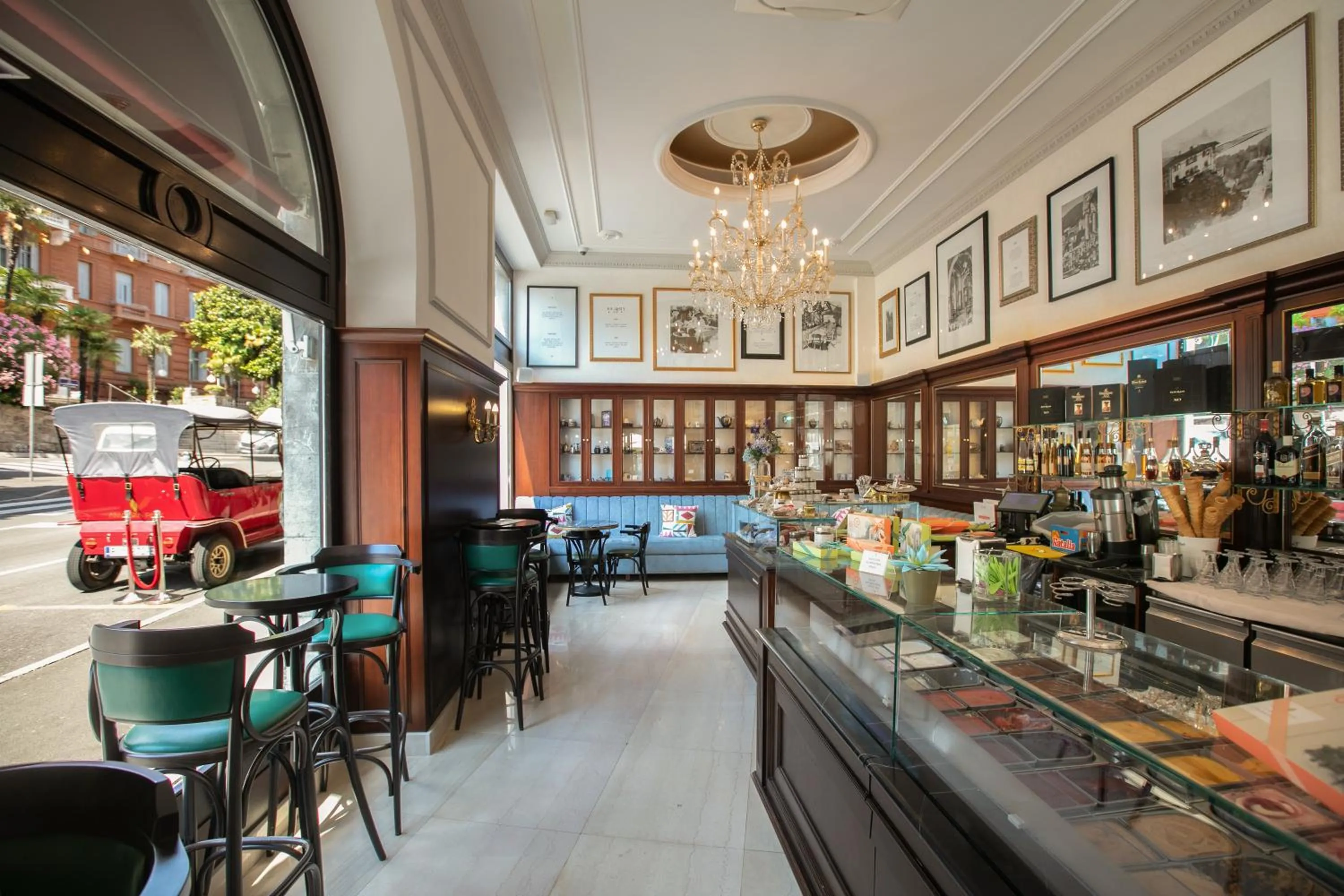 Restaurant/places to eat in Amadria Park Hotel Milenij