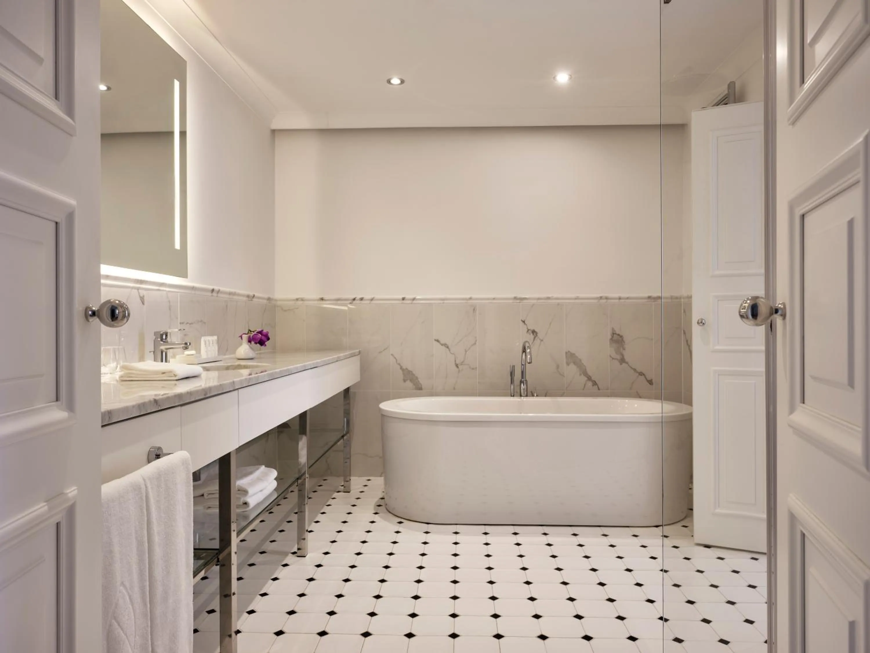 Bathroom in Amadria Park Hotel Milenij