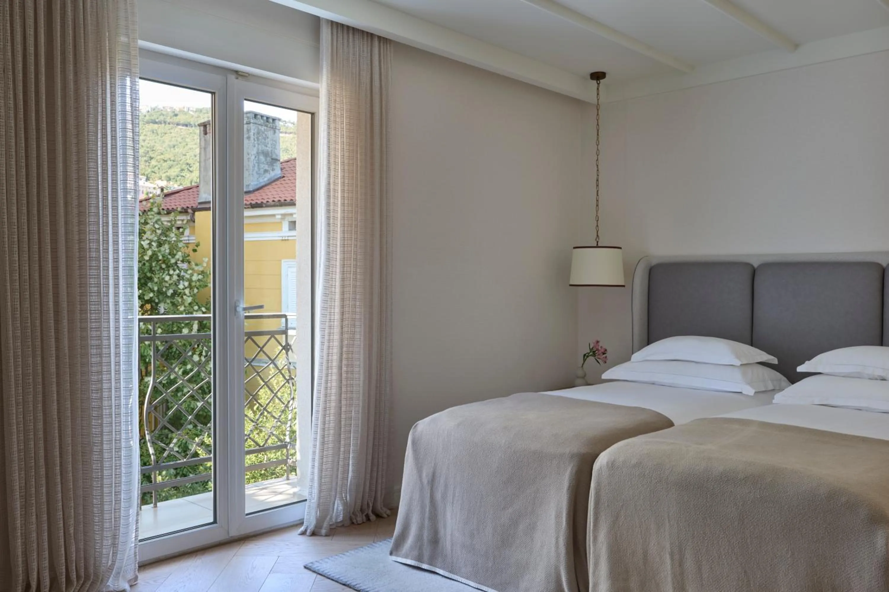 Bed in Amadria Park Grand Hotel 4 Opatijska Cvijeta