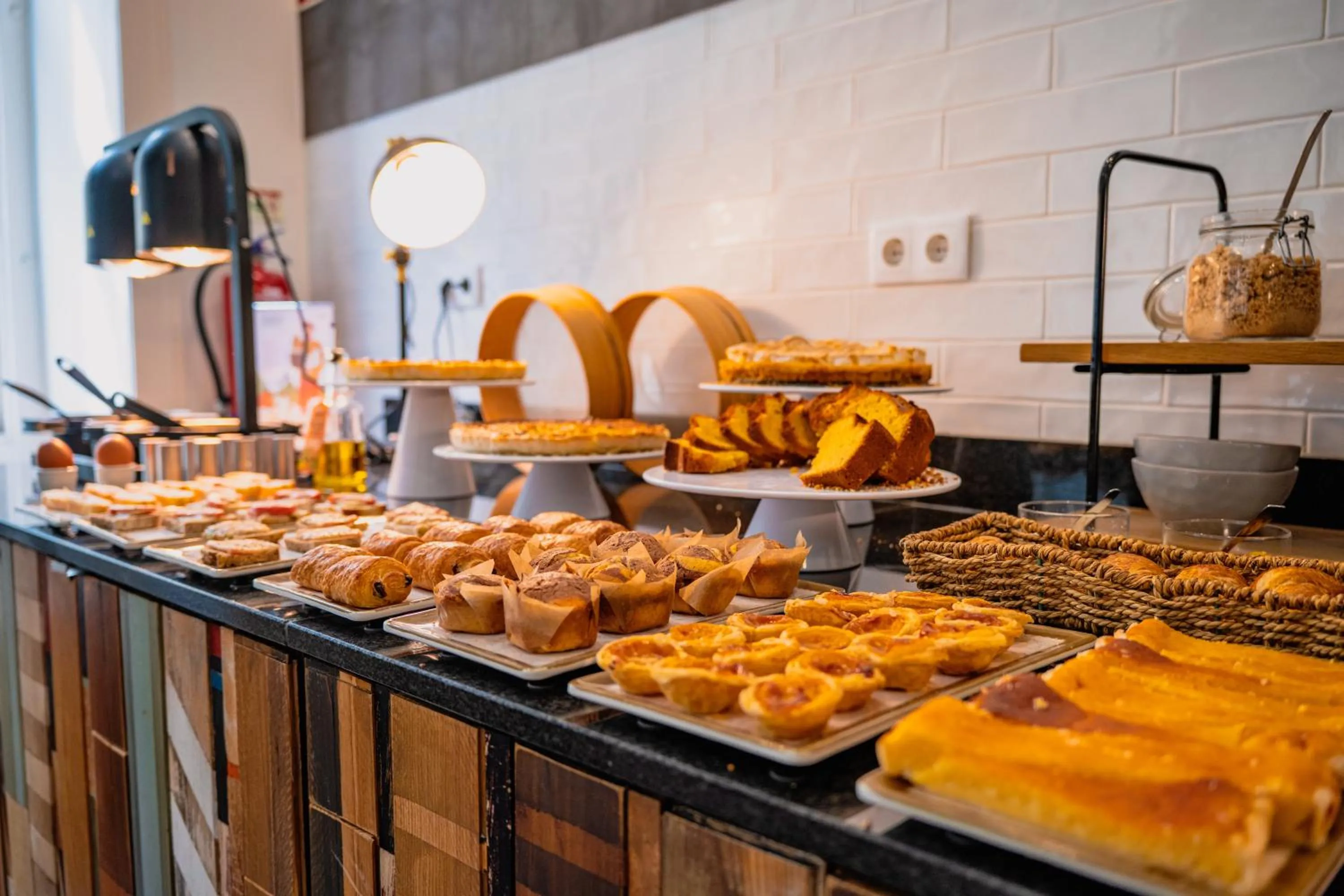 Breakfast in Tesouro da Baixa by Shiadu