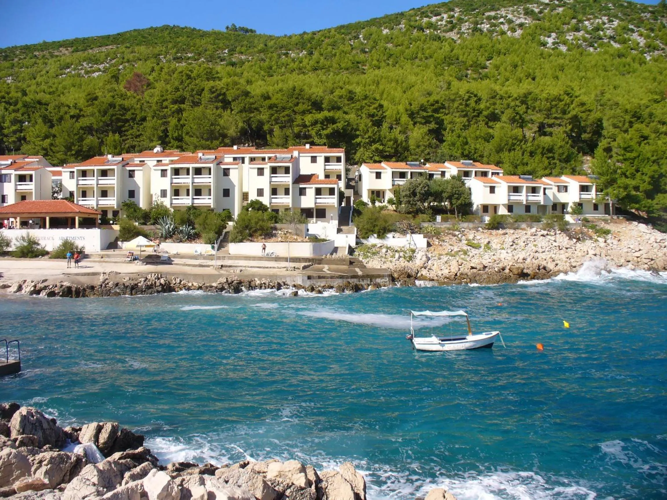 Facade/entrance in Hotel Priscapac Resort & Apartments