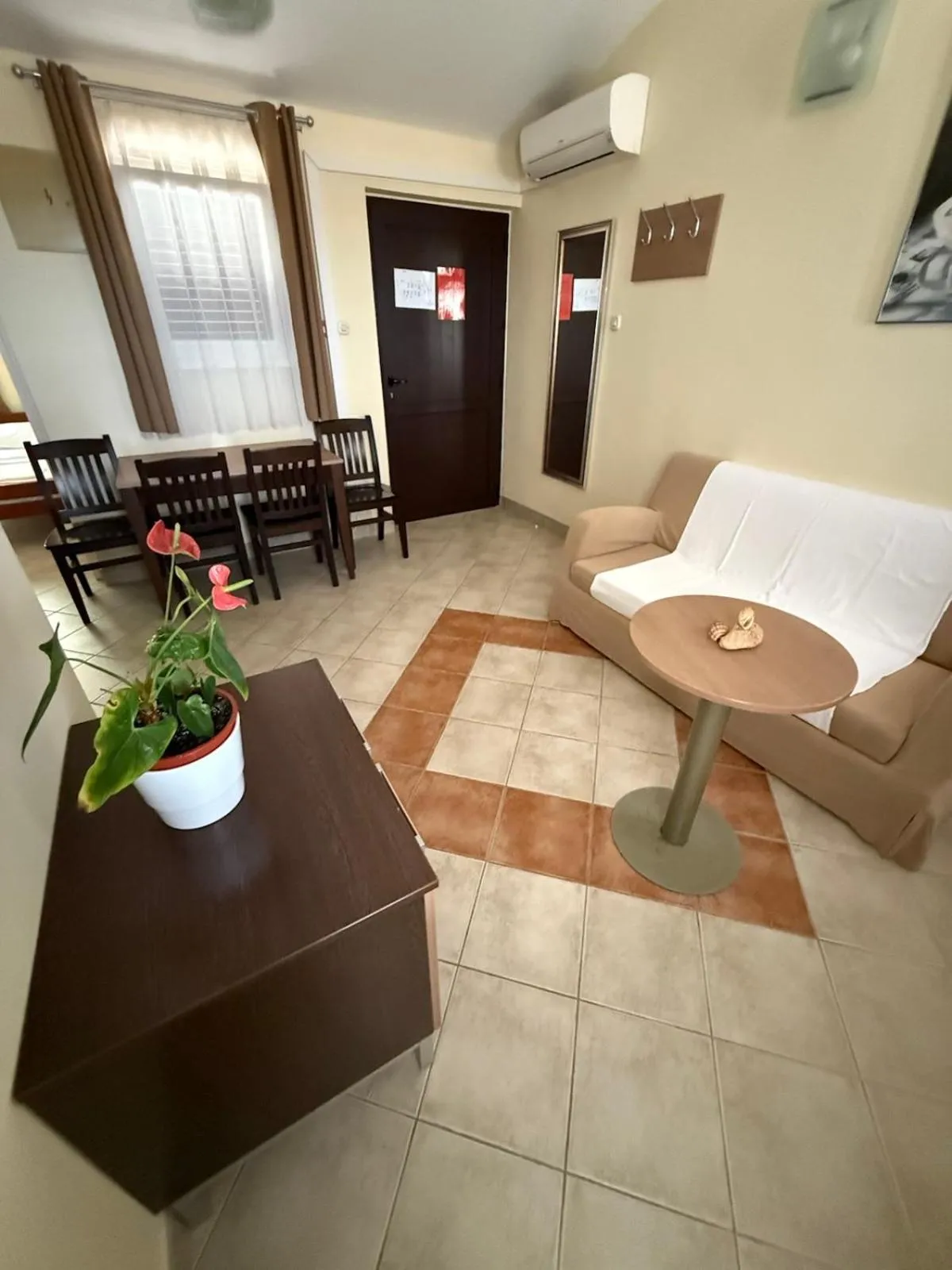 Living room in Hotel Priscapac Resort & Apartments