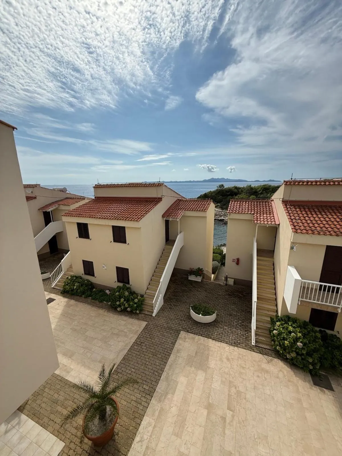 Property building in Hotel Priscapac Resort & Apartments