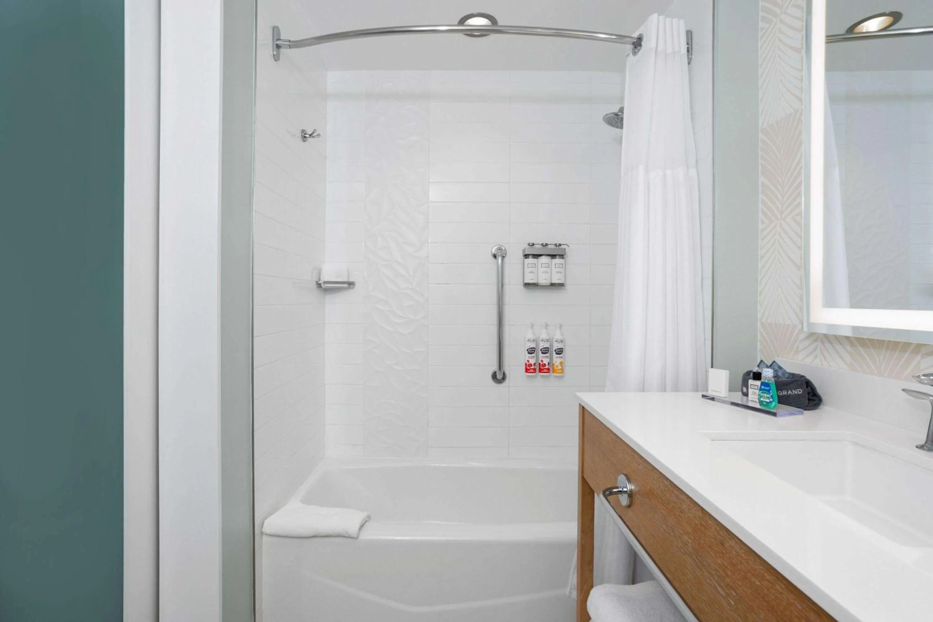 Bathroom in Wyndham Grand Clearwater Beach