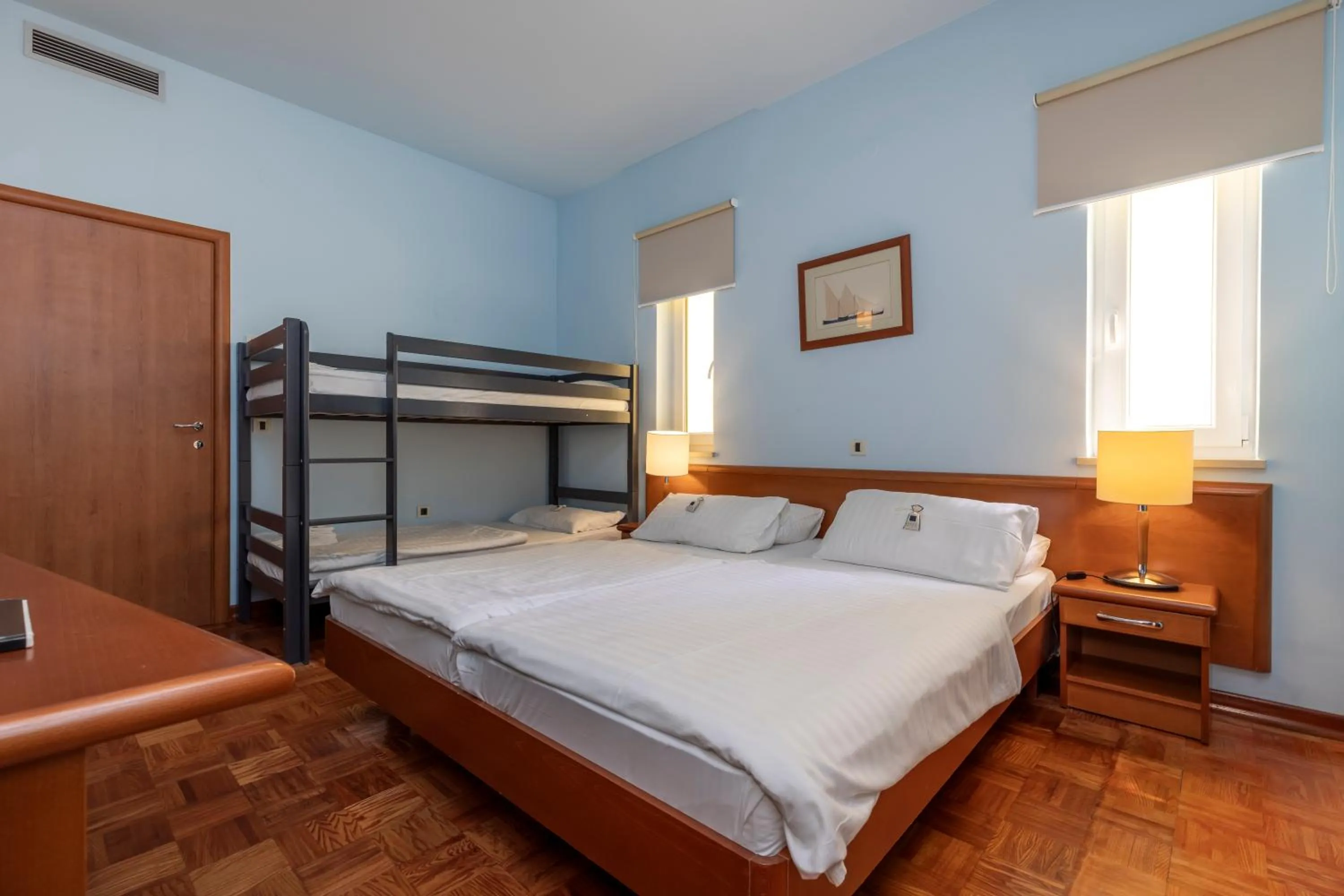 Photo of the whole room, Bed in Hotel Manora