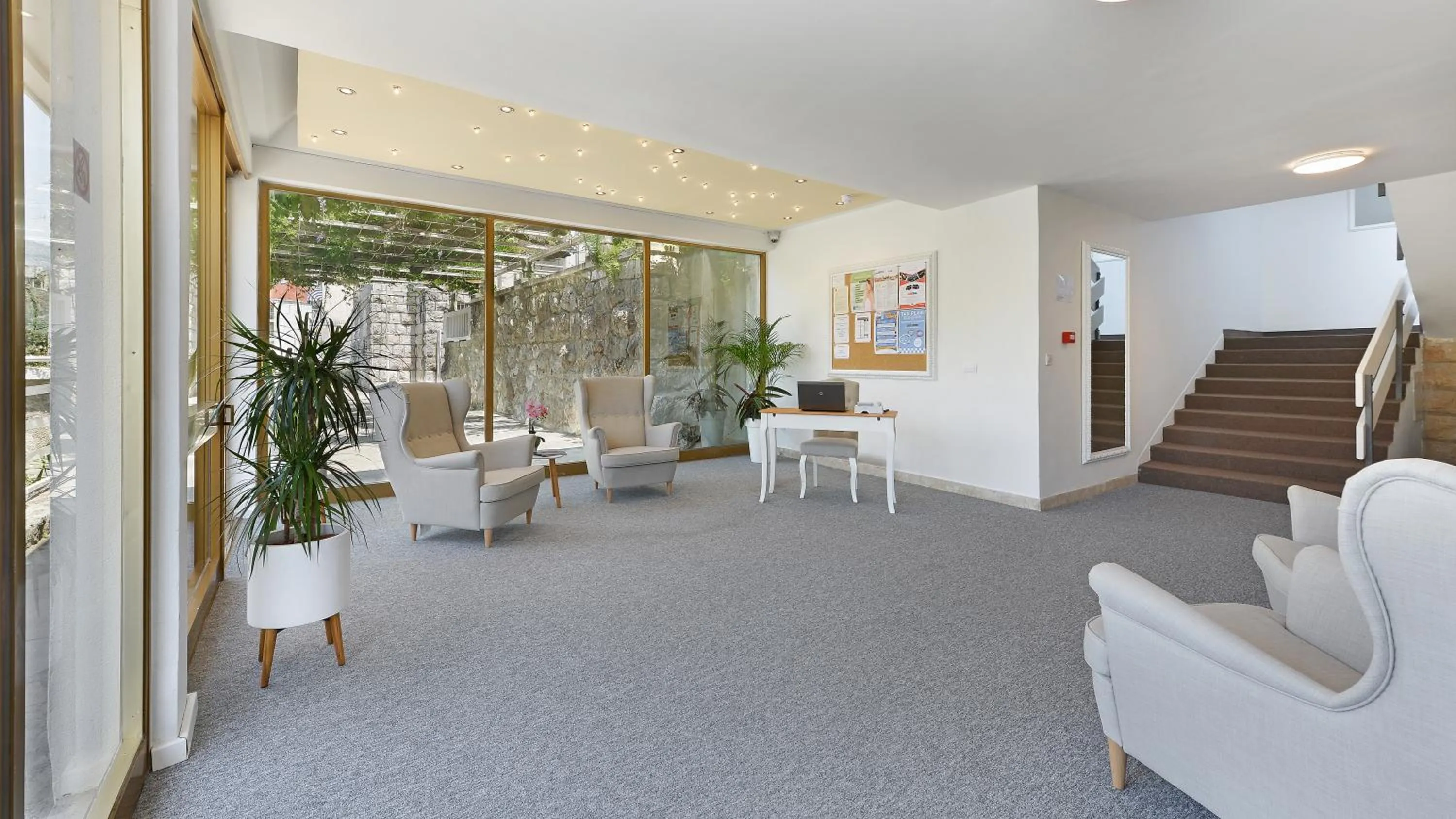 Lobby or reception in Hotel Komodor