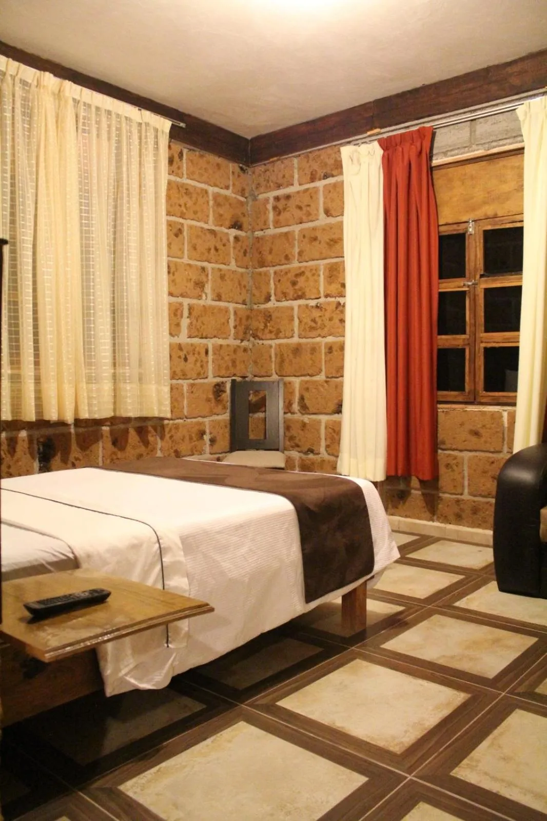 Photo of the whole room, Bed in Hotel Real Nirvana