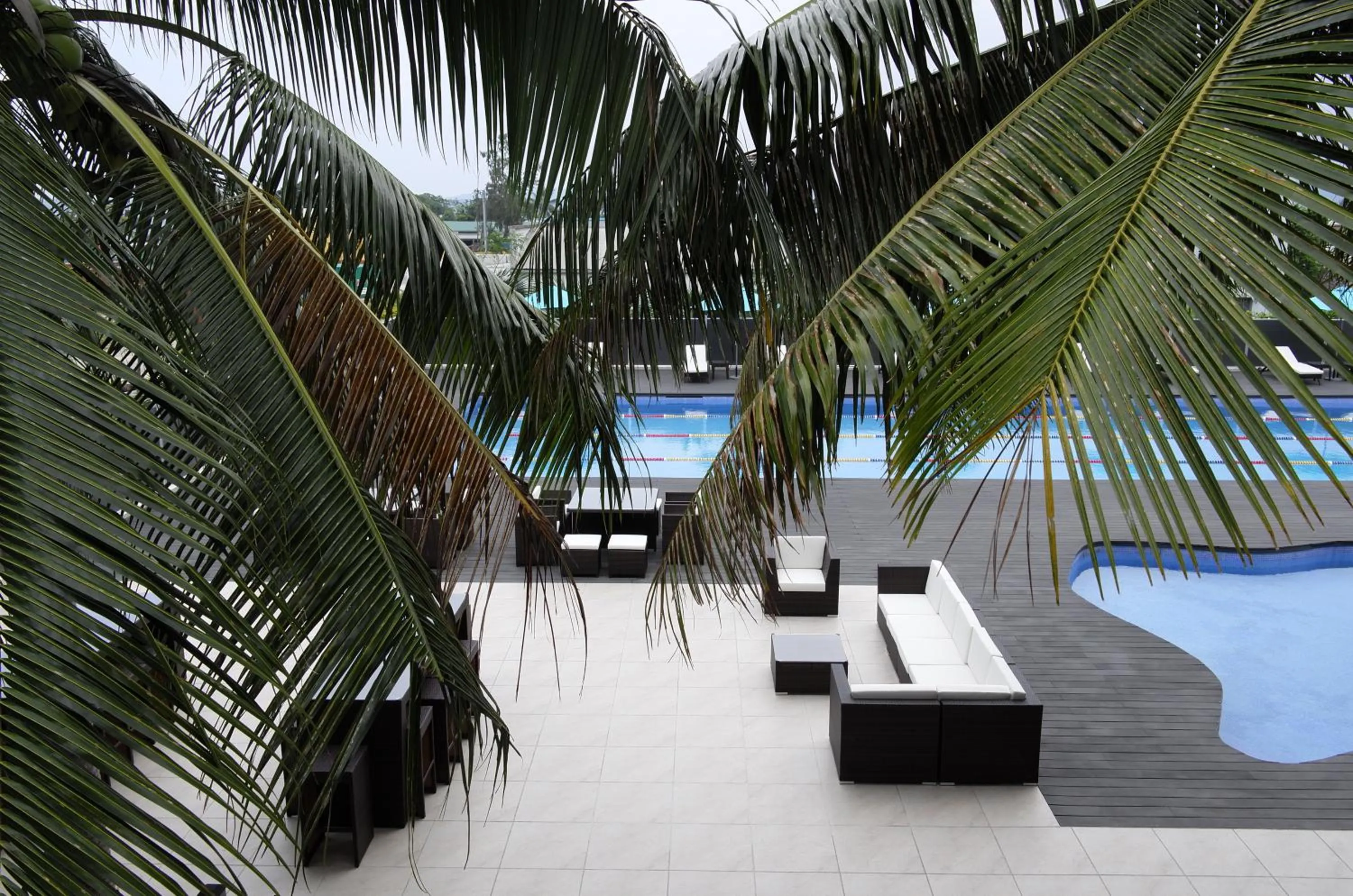 Swimming pool in Luganvilla Business Hotel and Restaurant