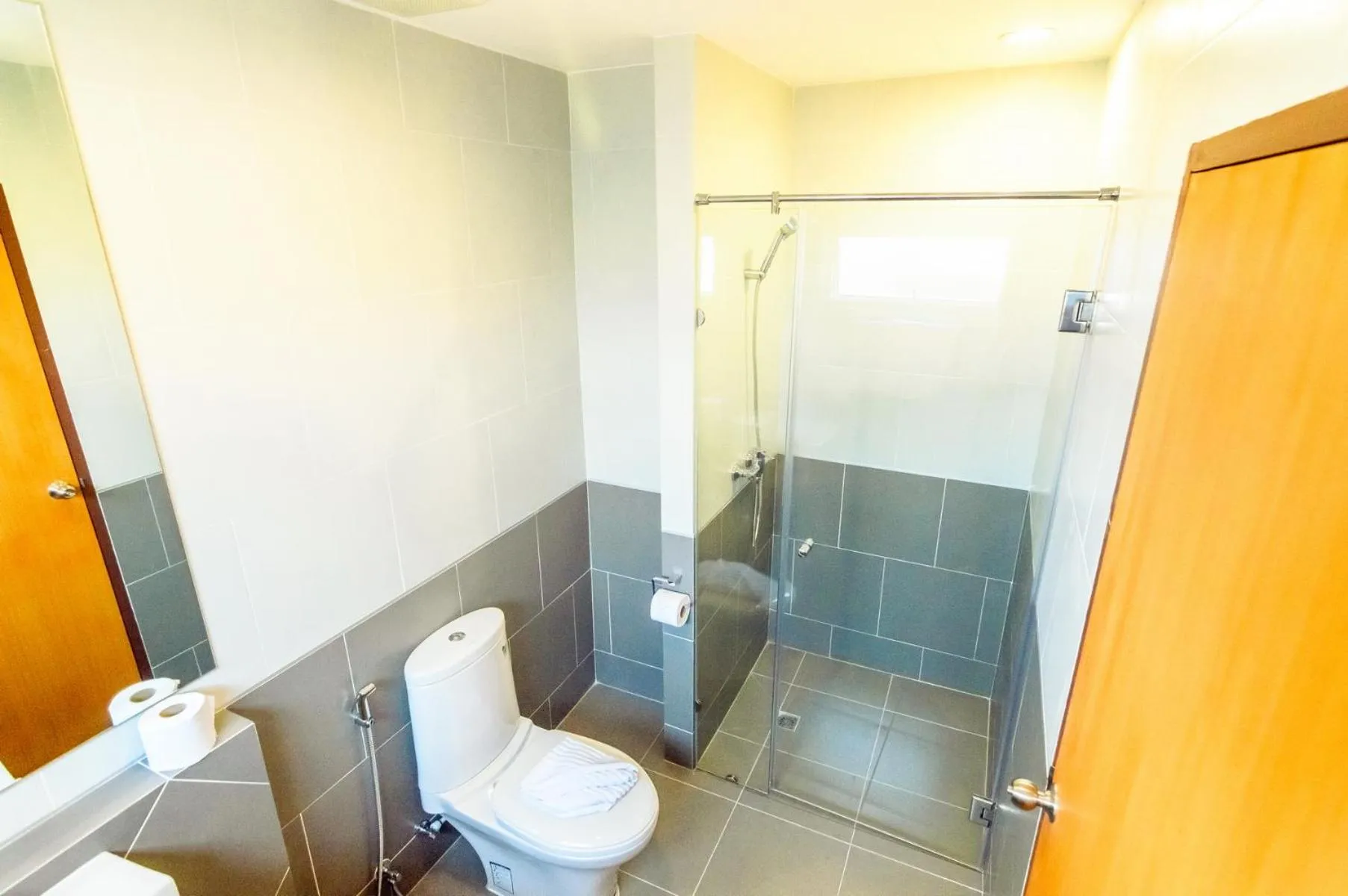 Shower in G Residence