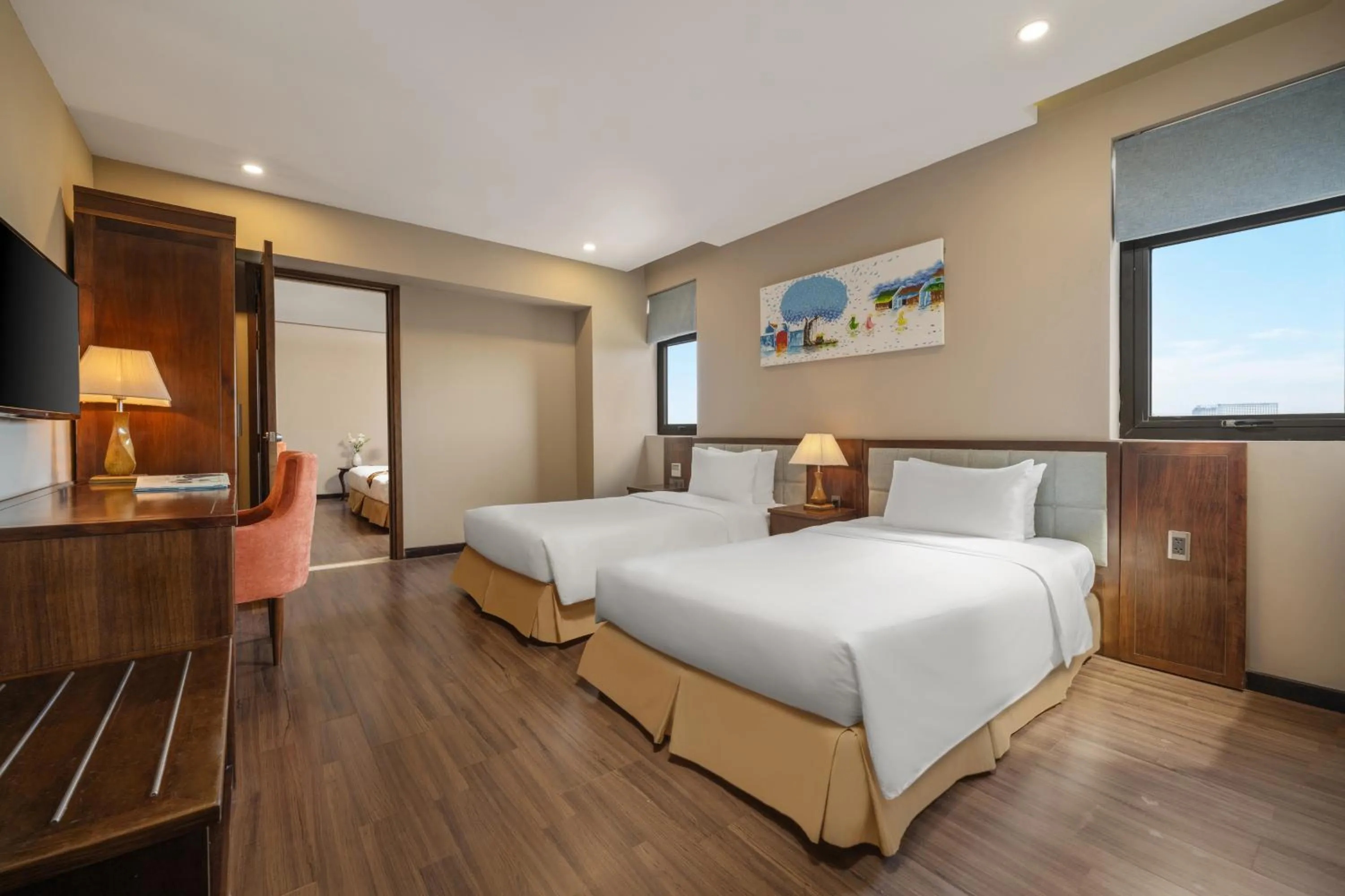 Bed in Yarra Ocean Suites Danang