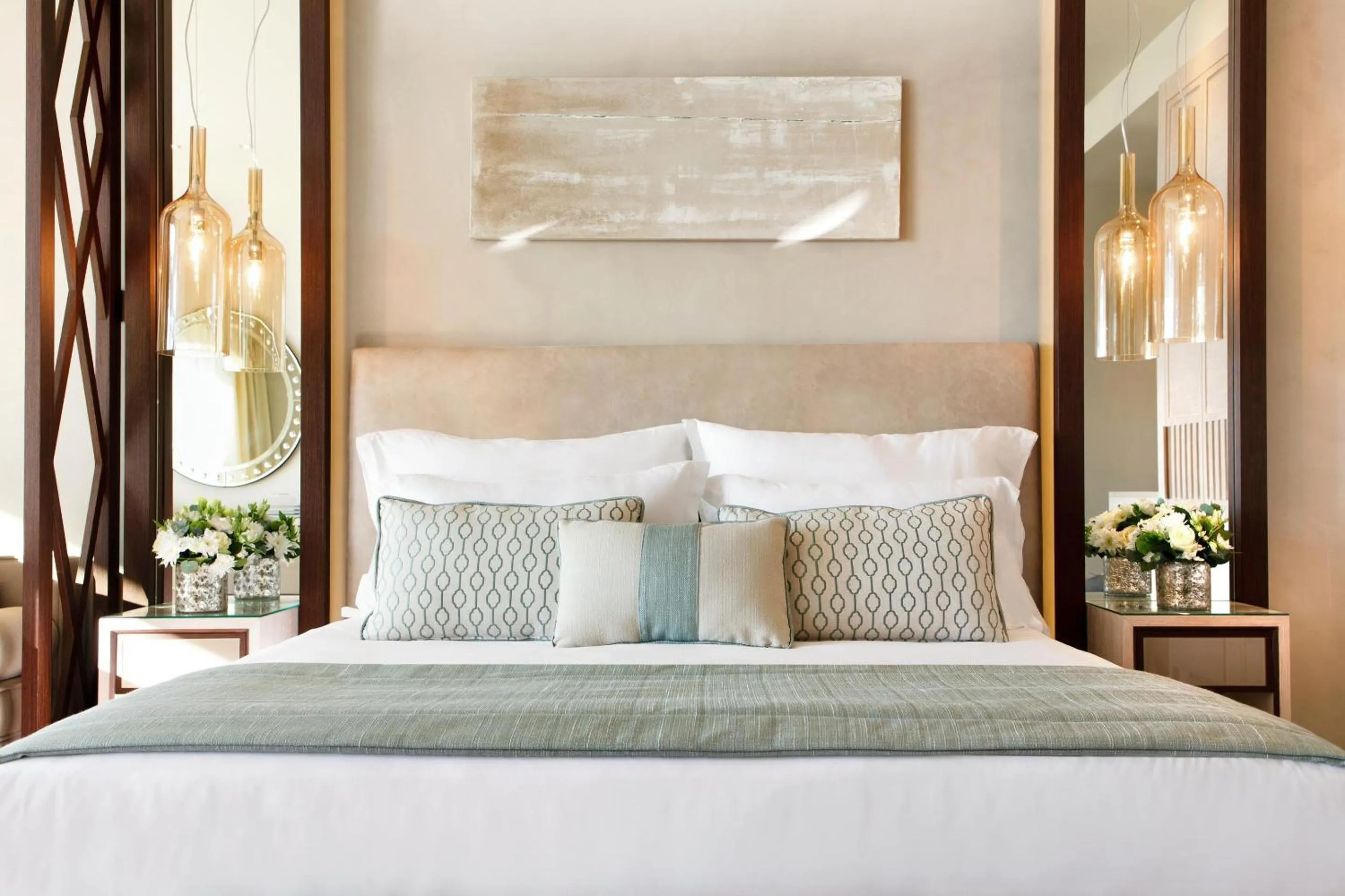 Photo of the whole room, Bed in Sani Dunes