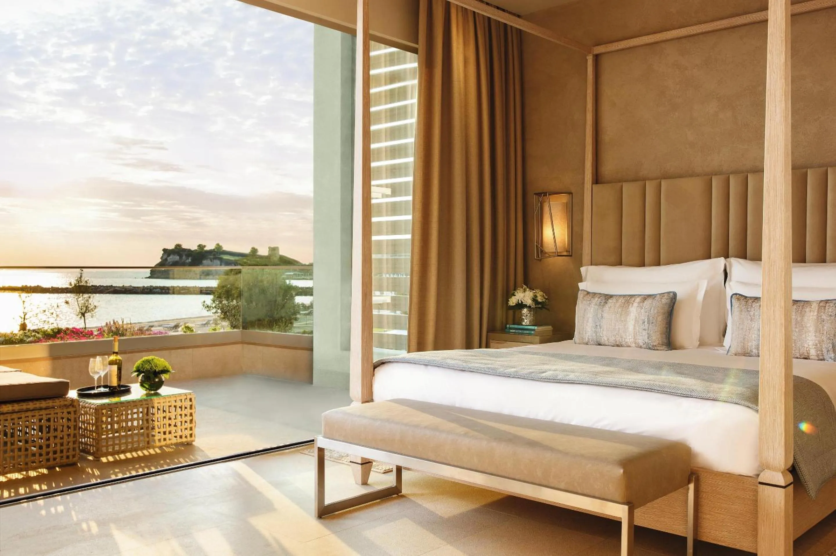 Photo of the whole room, Bed in Sani Dunes