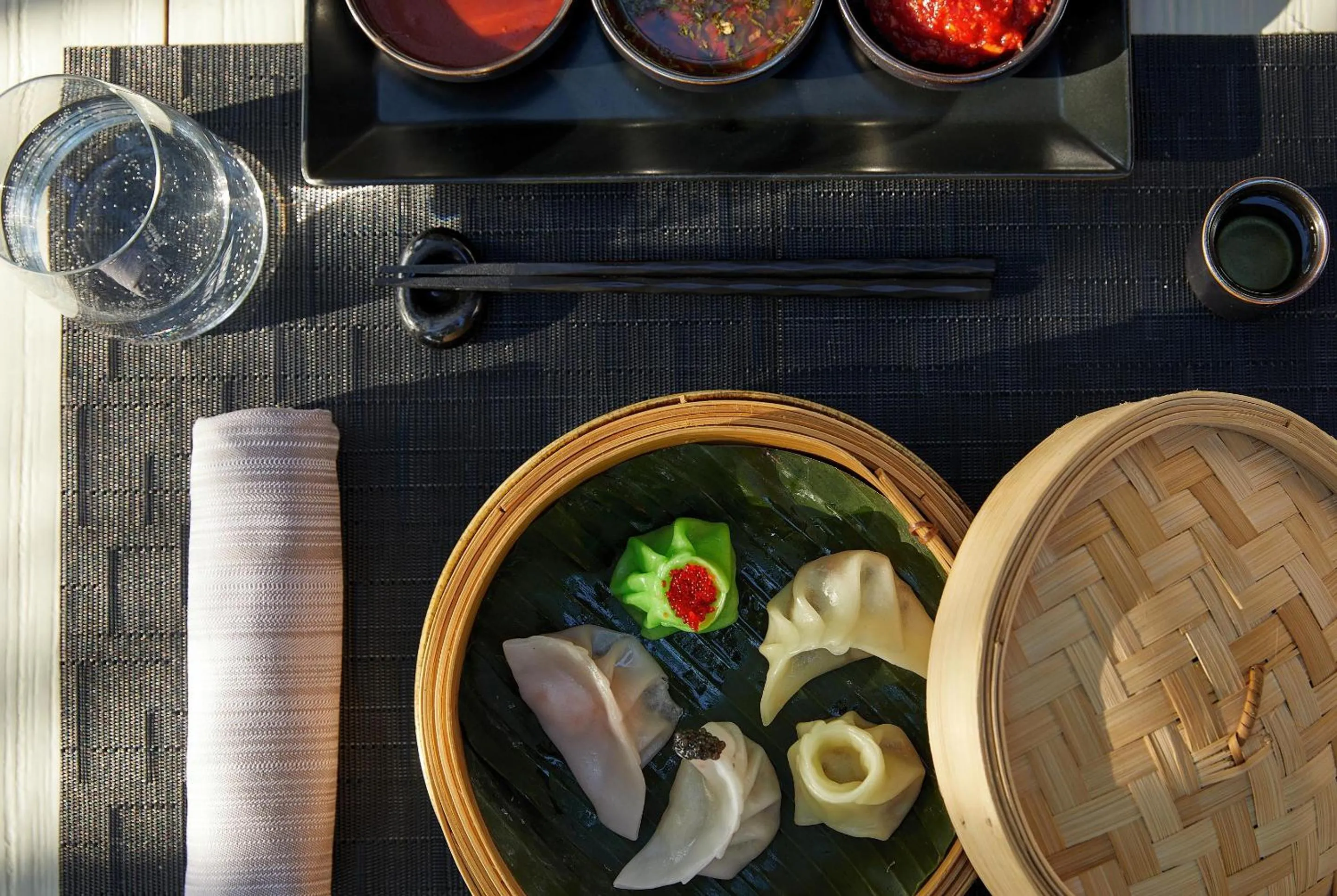 Restaurant/places to eat in Sani Dunes