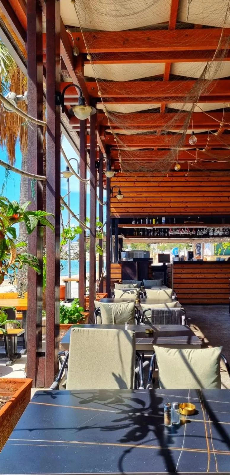 Restaurant/places to eat in Hotel San Antonio