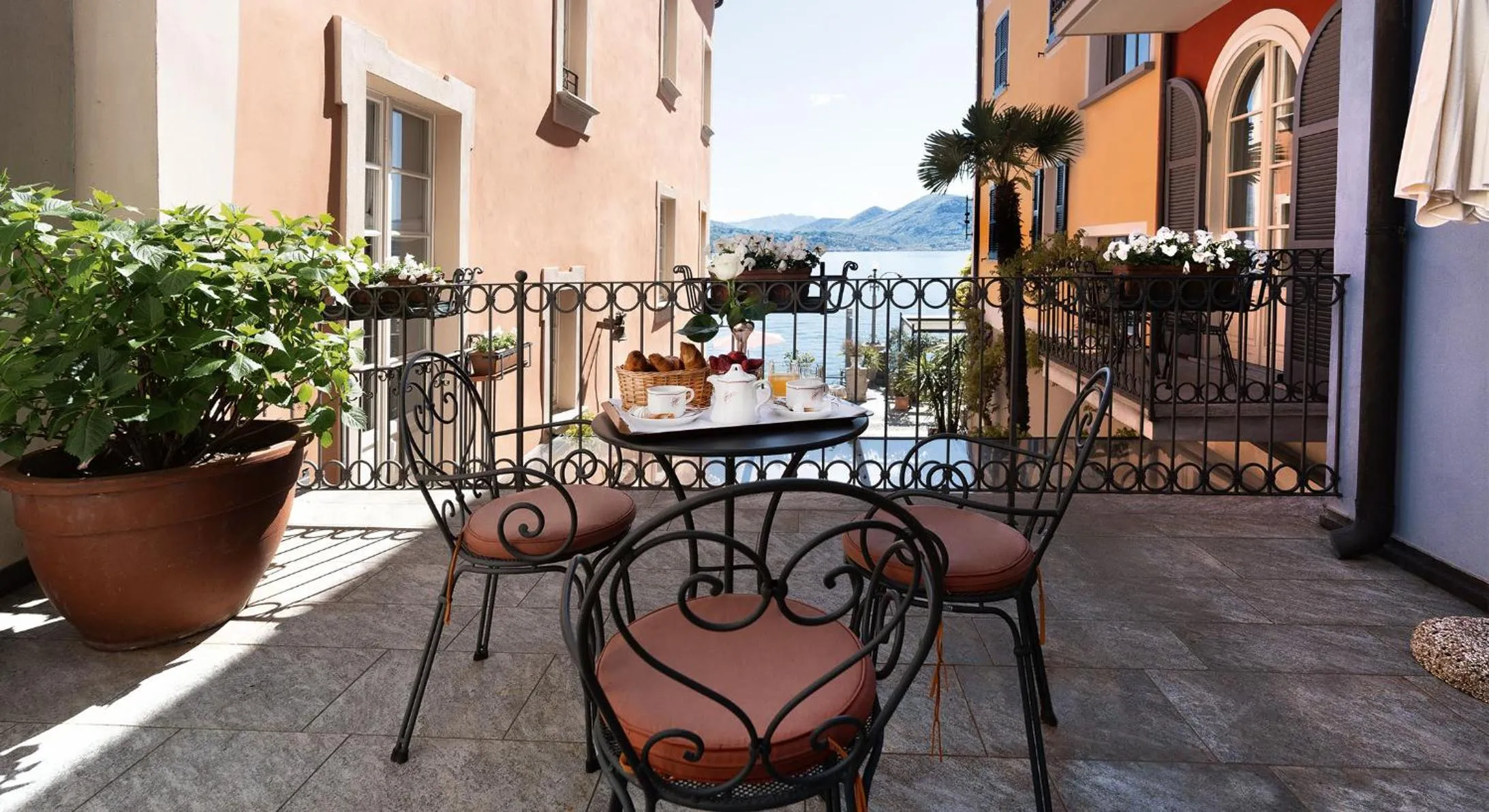 View (from property/room) in Hotel Cannero