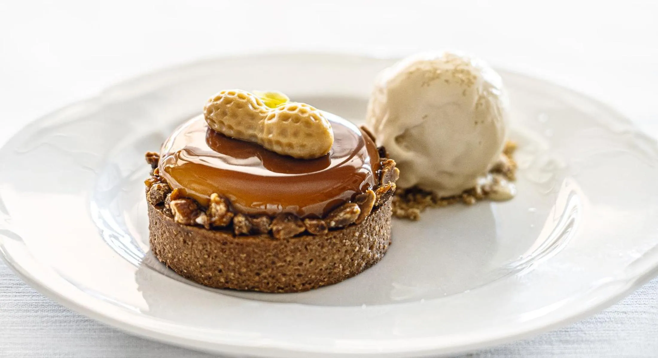 Restaurant/places to eat in Hotel Cannero