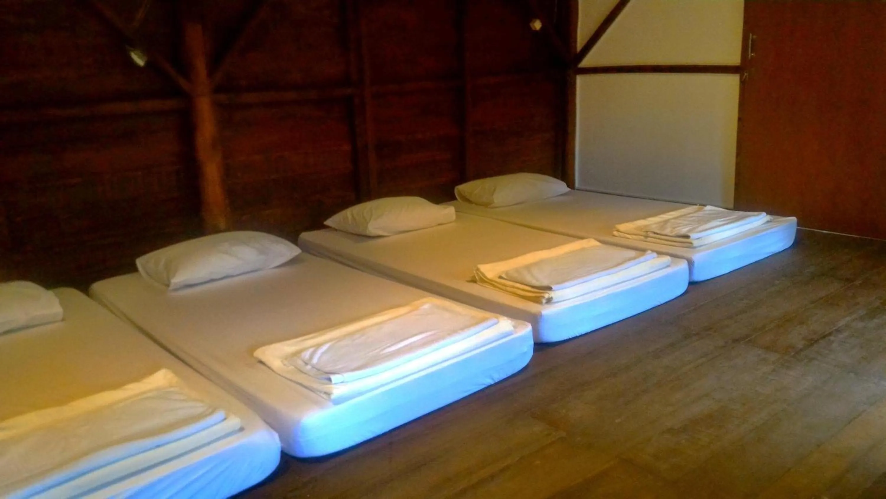 Bed in Ronia Mountain Villa Lembang