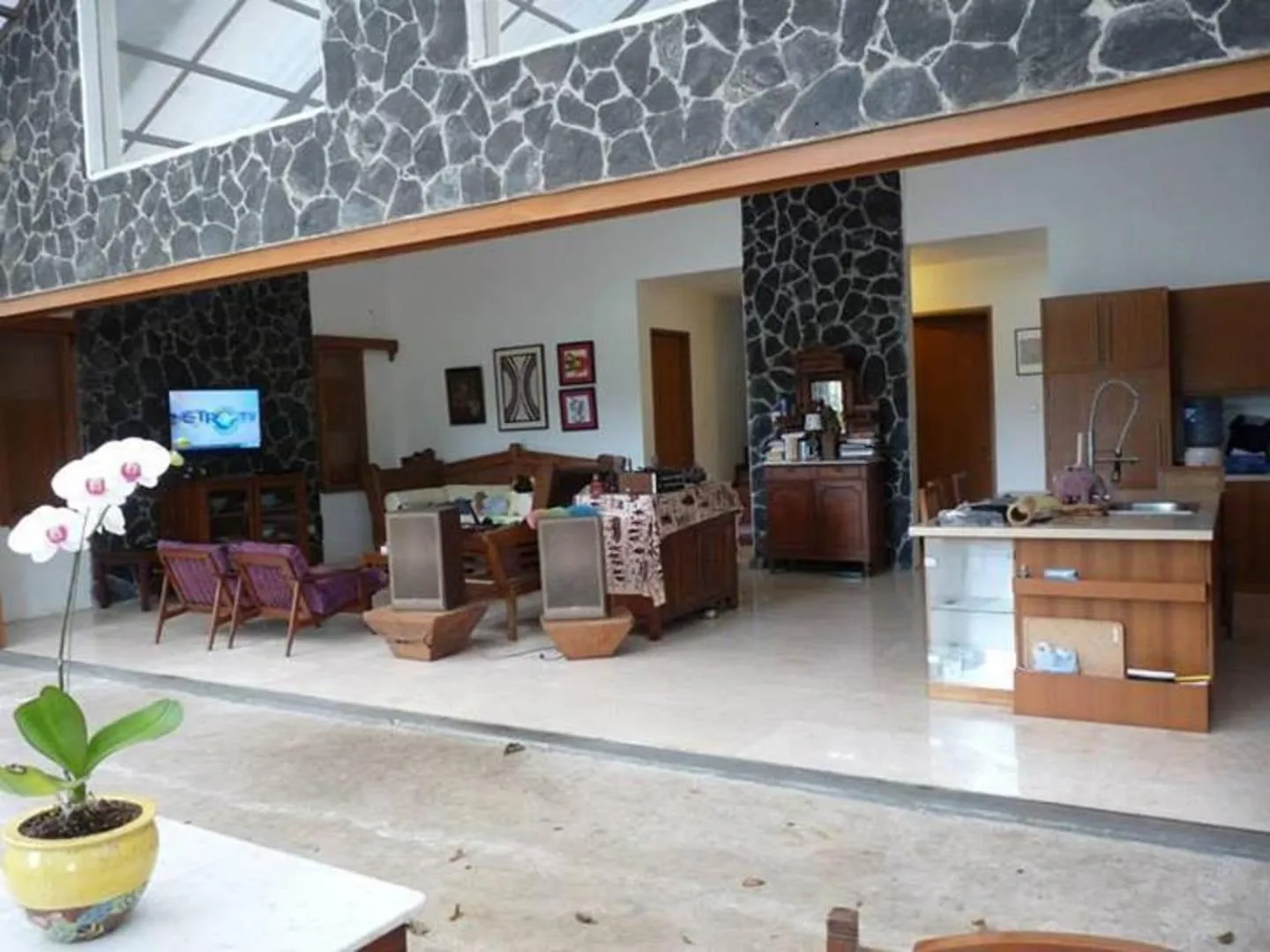 Ronia Mountain Villa Lembang