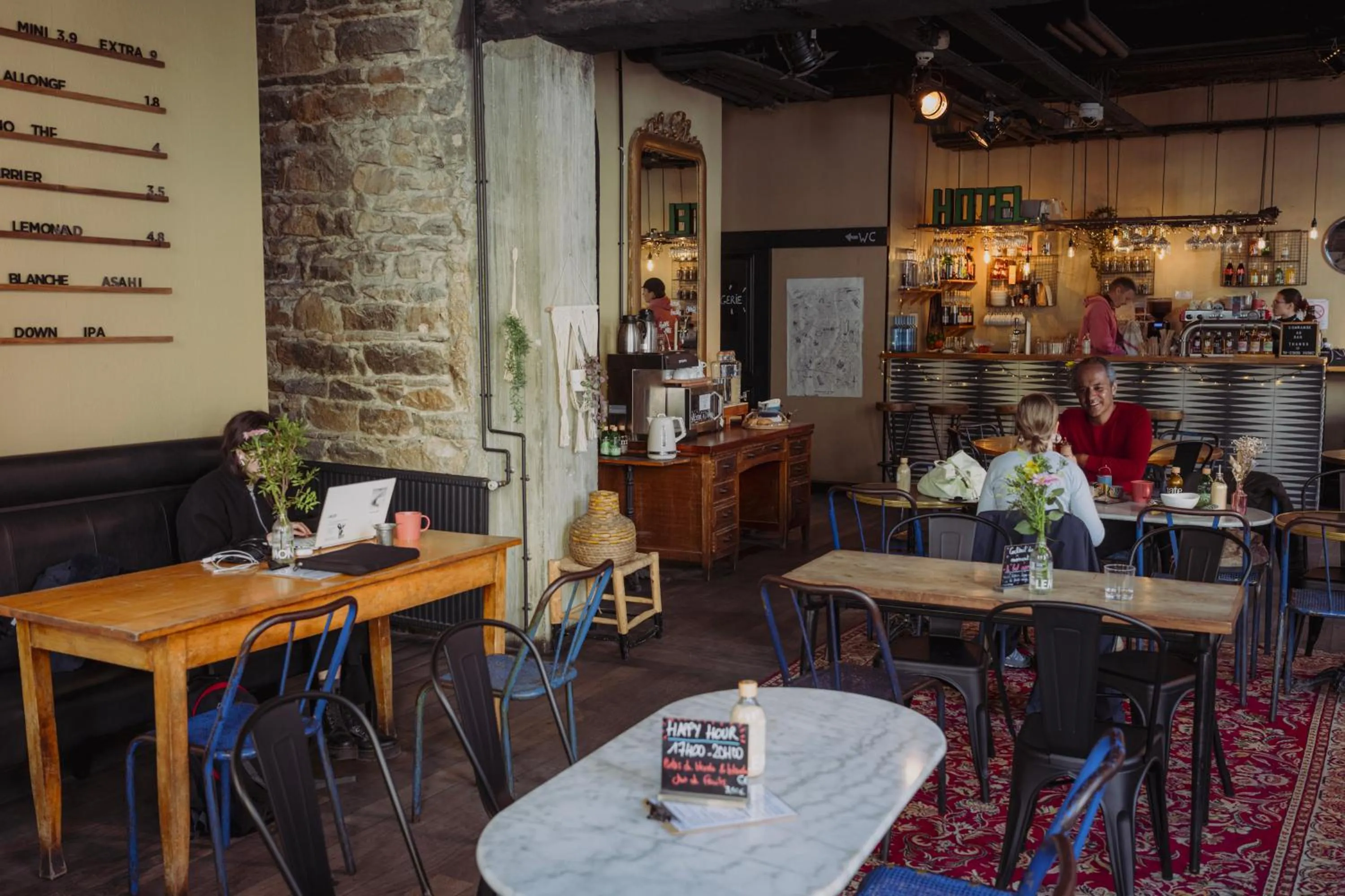 Breakfast in HO36 Hostel Lyon