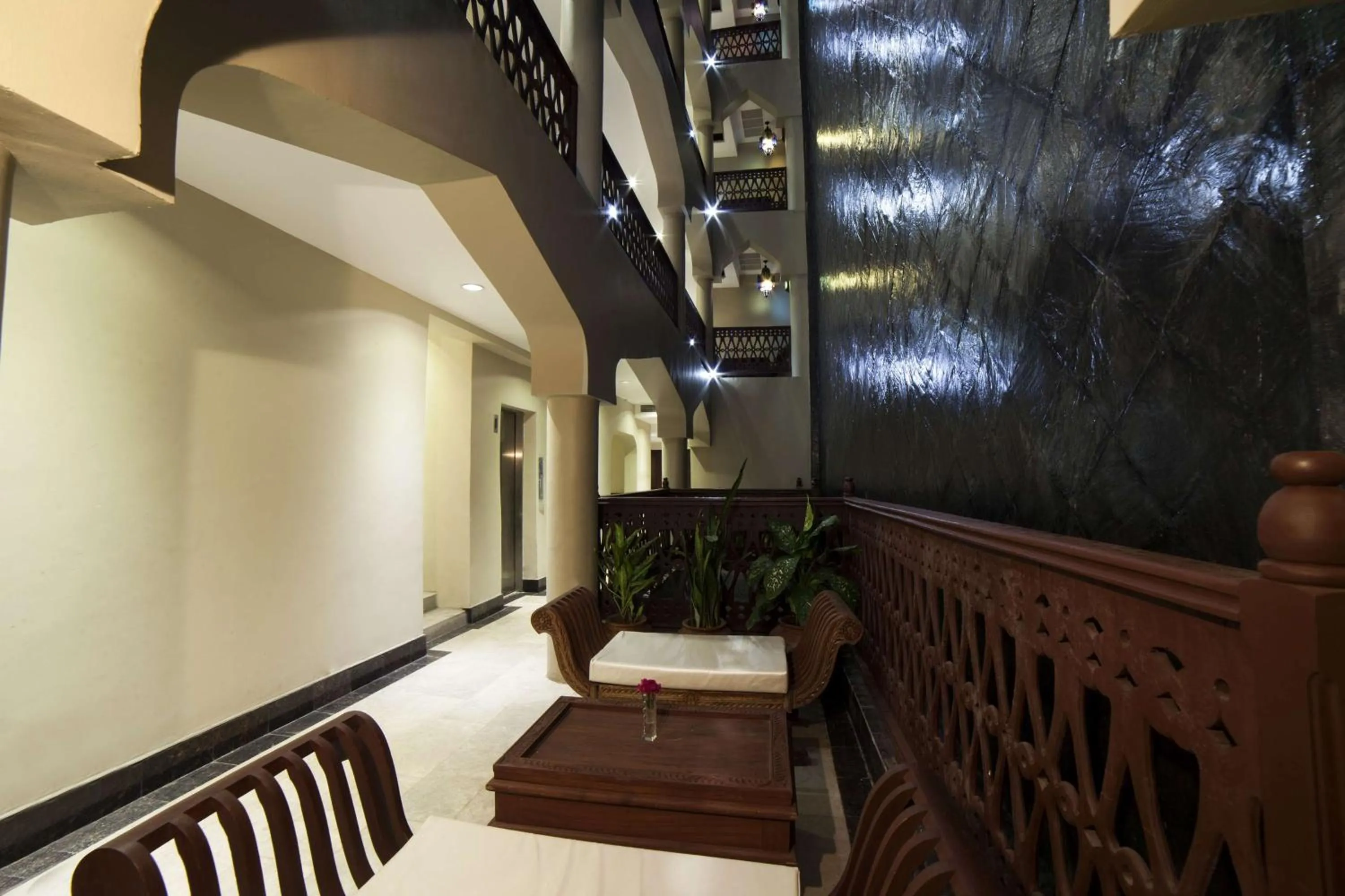 Lobby or reception in Best Western Plus Zanzibar