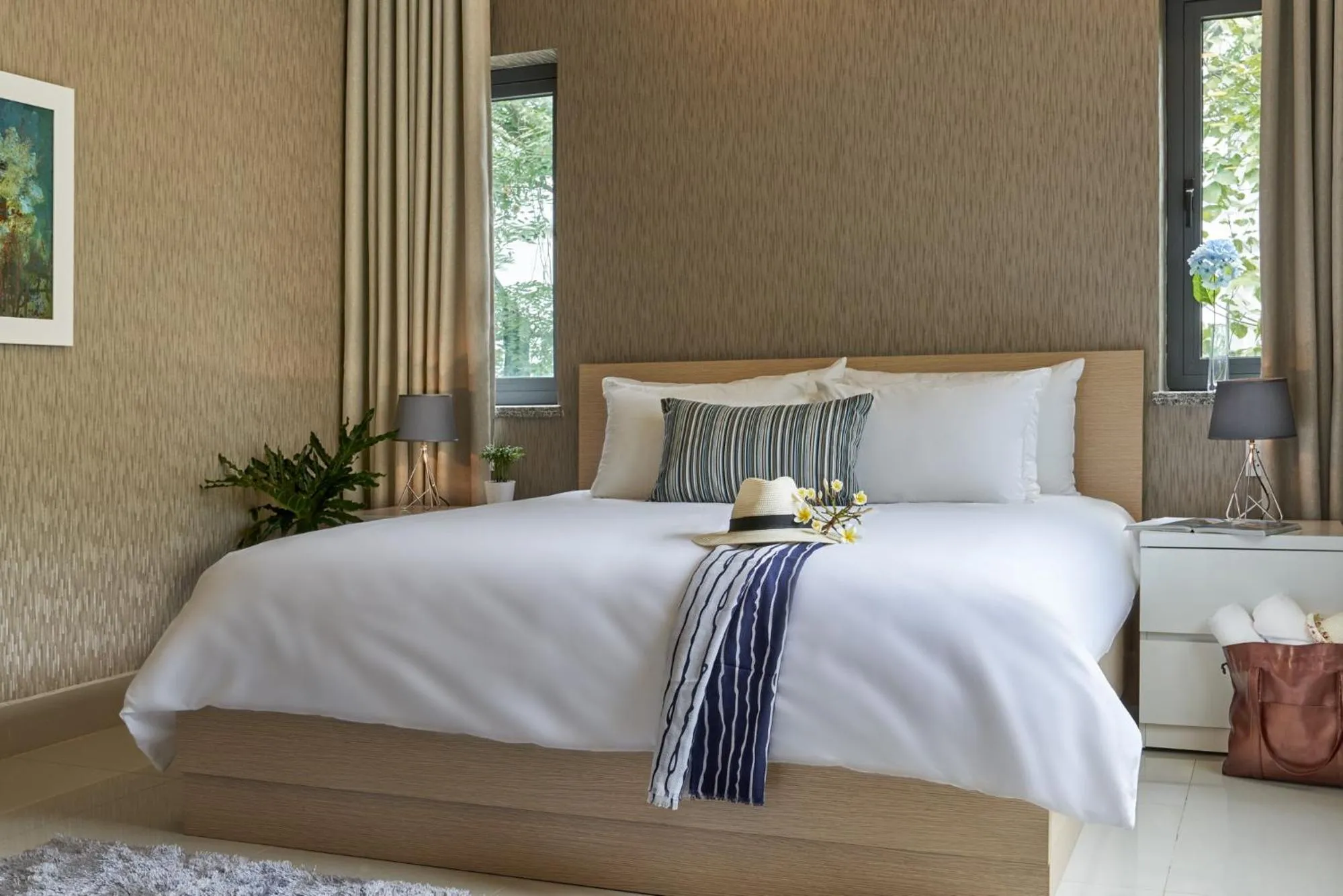 Bedroom, Bed in The Wind Resort - Tropical Hillside Escape