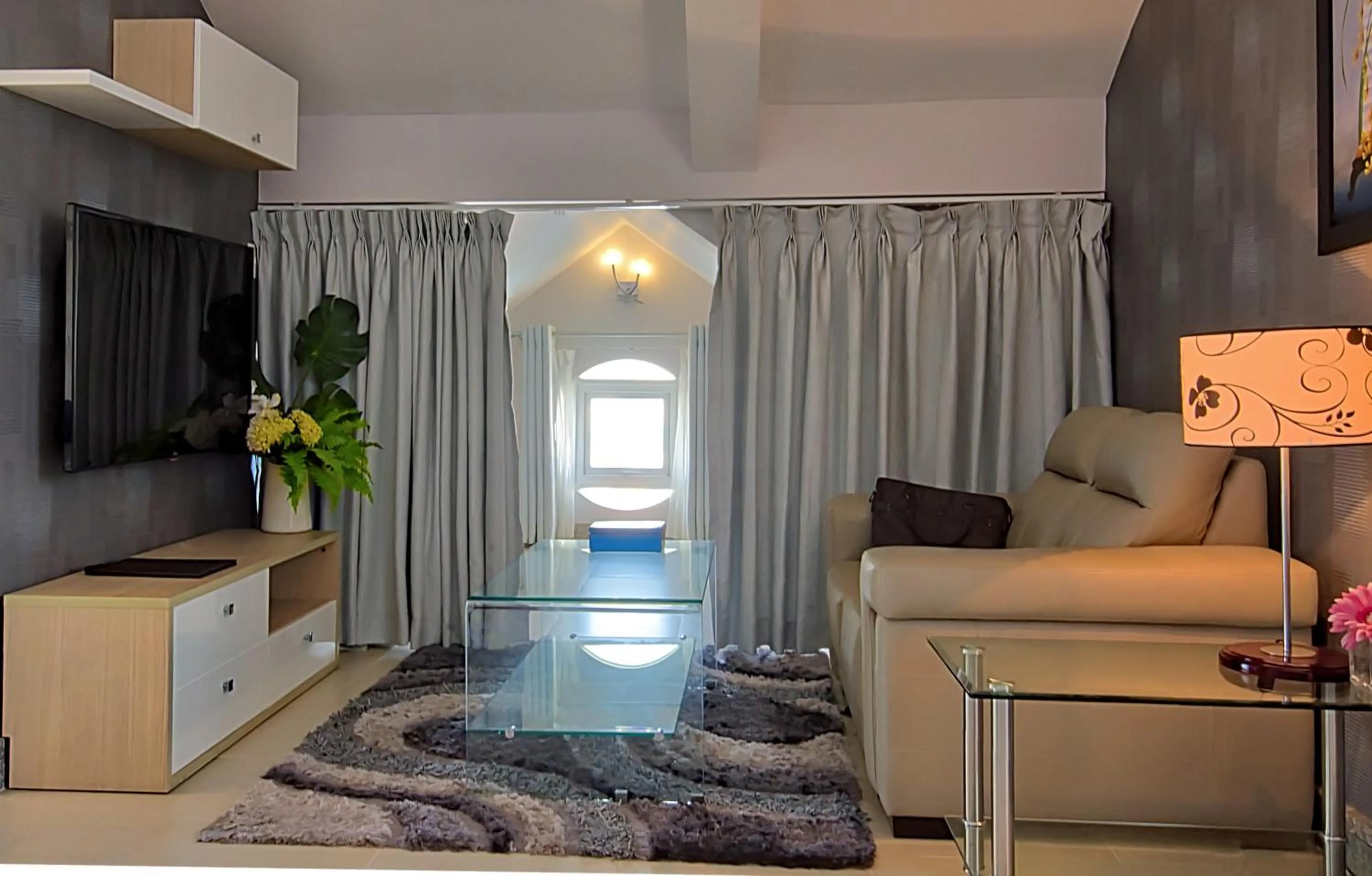 Living room in The Wind Resort - Tropical Hillside Escape